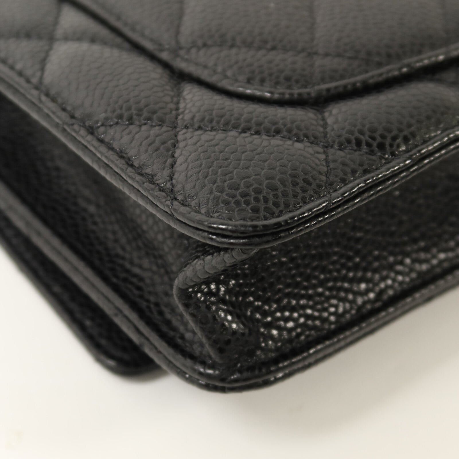 CHANEL 牛皮皮革WOC Wallet On Chain鏈帶肩背袋