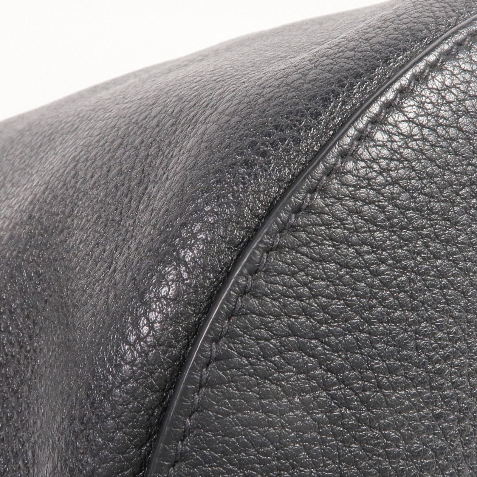 PRADA 牛皮皮革Shoulder Bag銀扣肩背袋