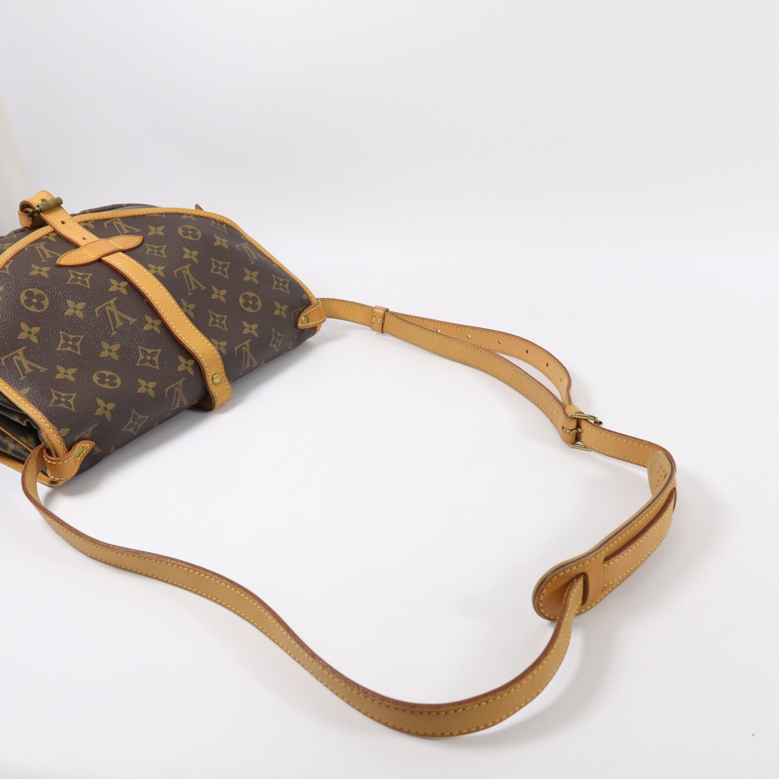 LOUIS VUITTON Monogram Saumur 30肩背袋