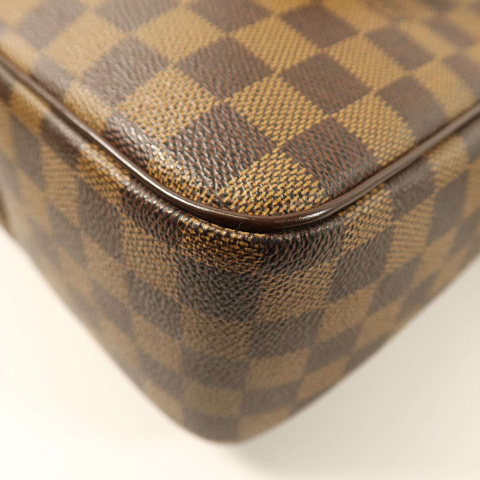 LOUIS VUITTON Damier Olaf MM金扣肩背袋
