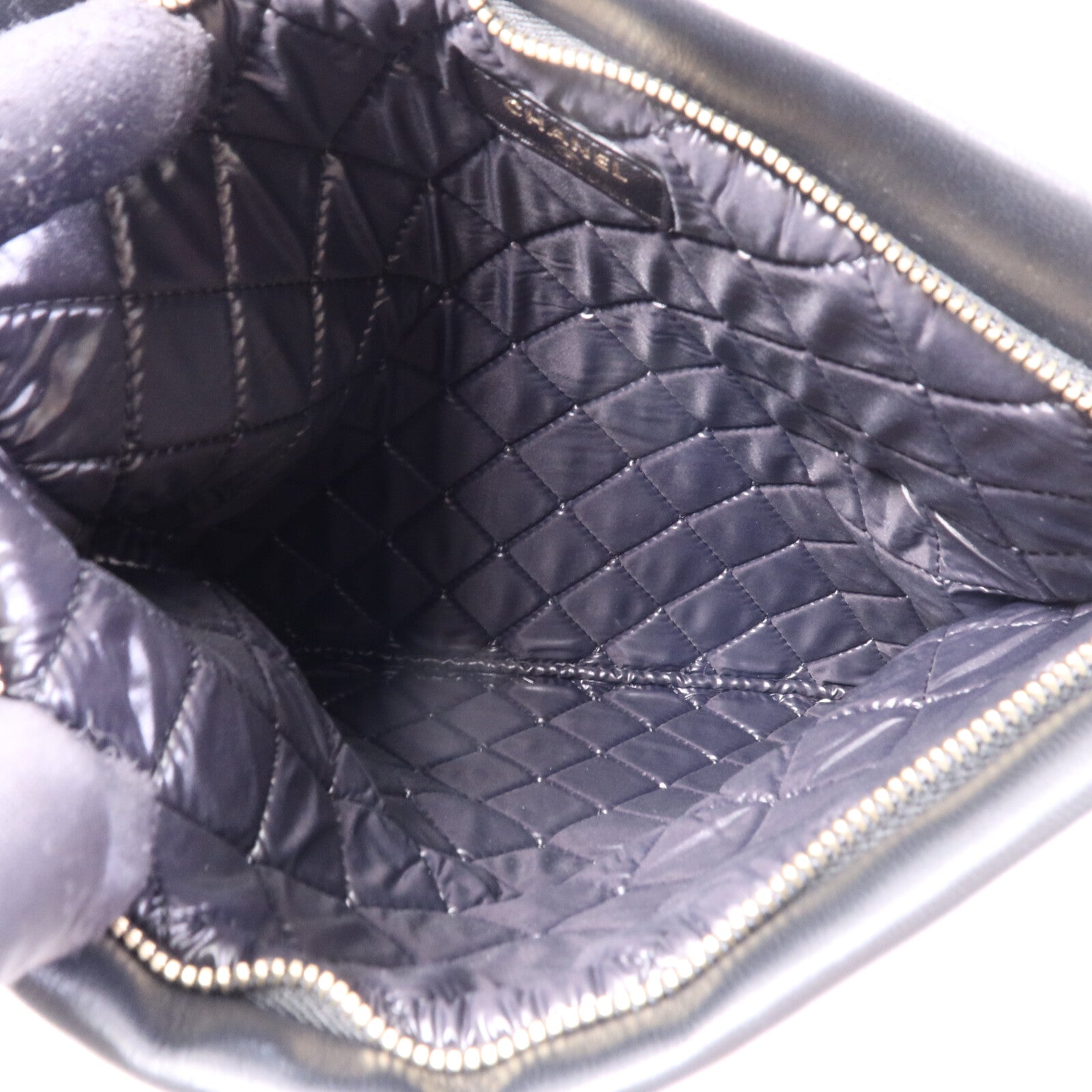 CHANEL 羊皮皮革Boy Chanel Clutch金扣手拿包