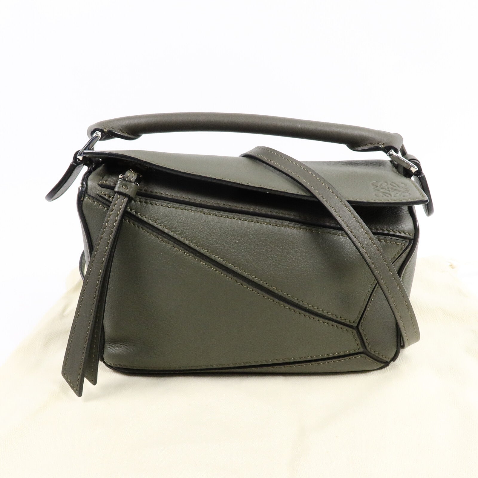 LOEWE 牛皮皮革Puzzle Edge Minie手挽肩背兩用袋