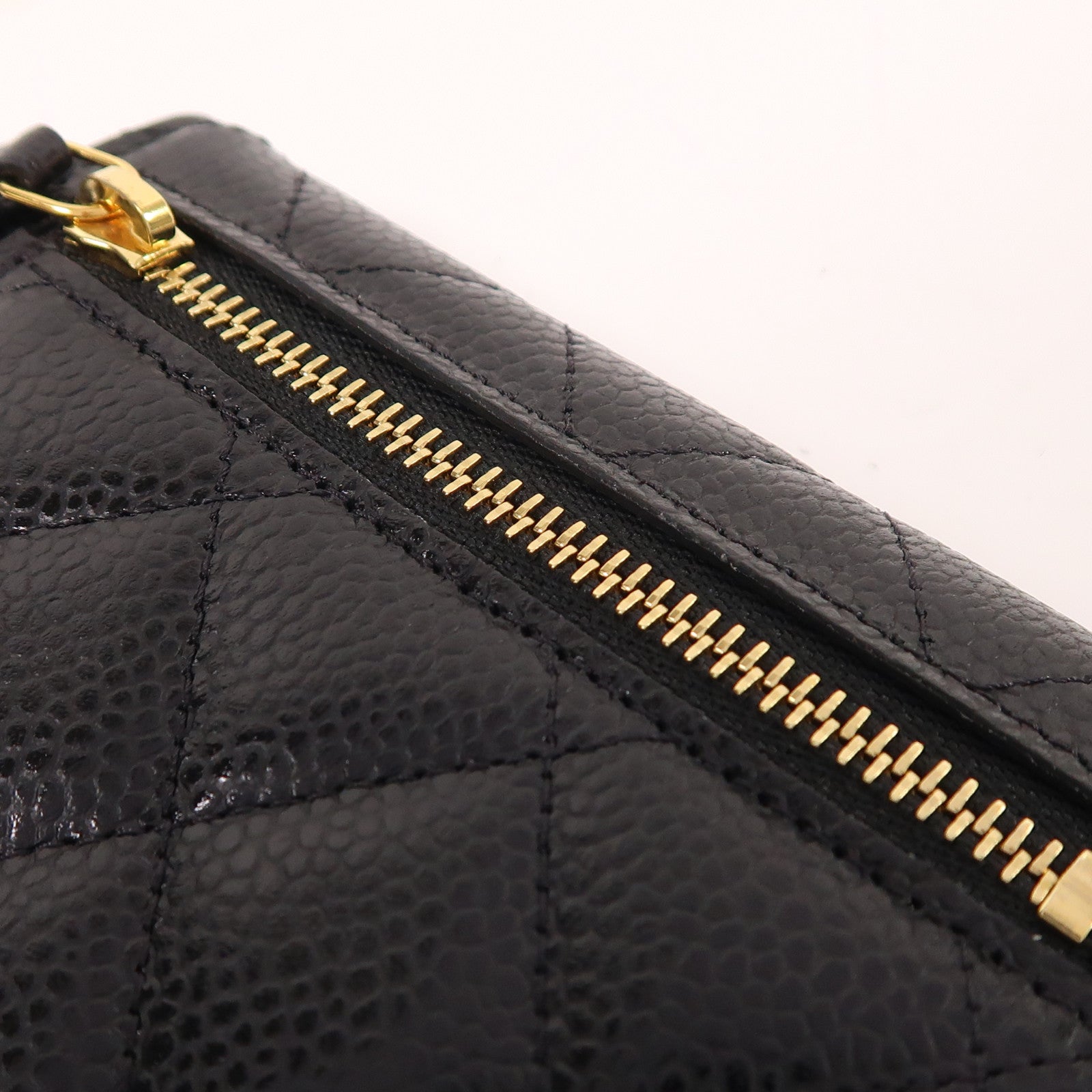 CHANEL 牛皮皮革Wallet金扣錢包
