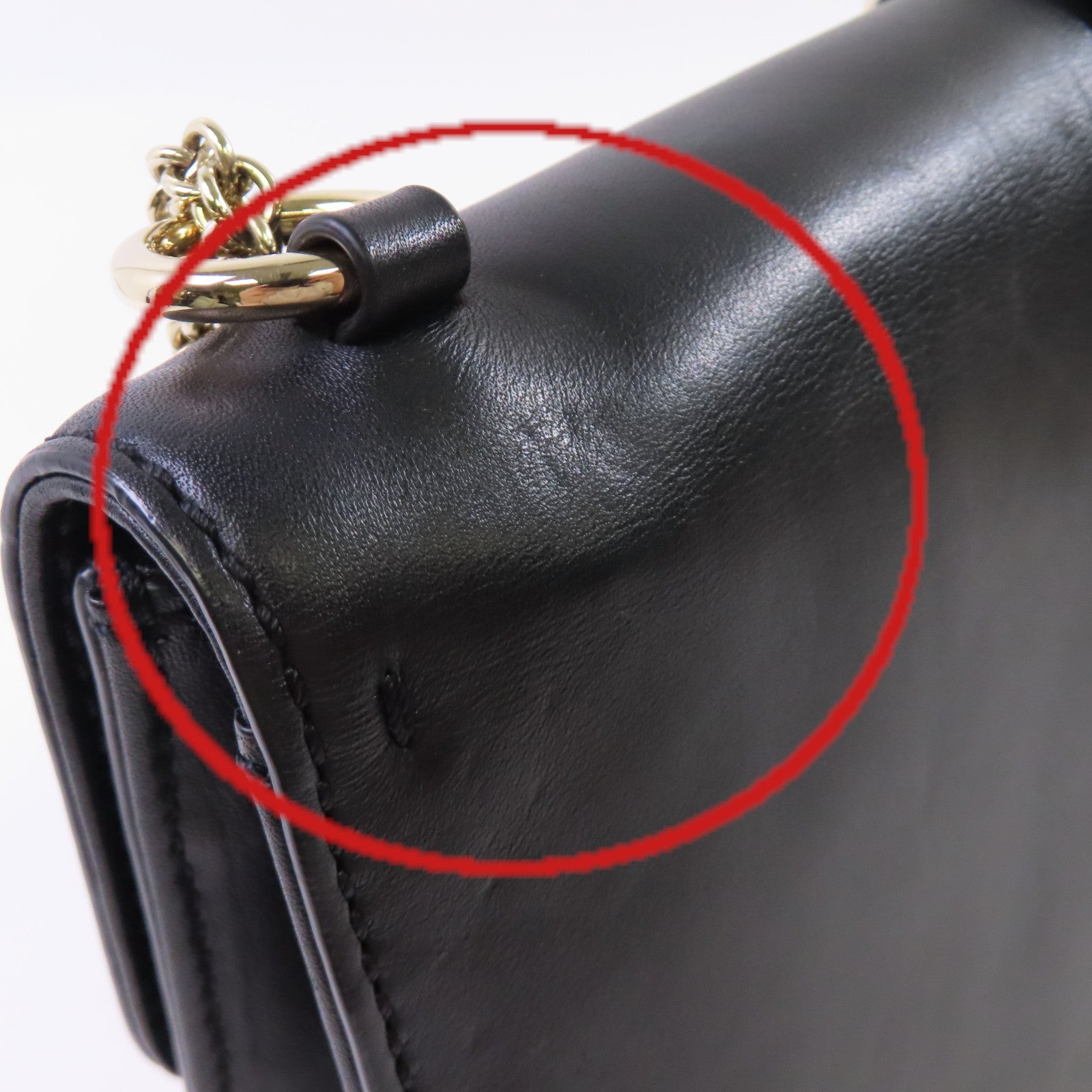 Valentino 【激減優惠】牛皮皮革Garavani Rockstud Chain Shoulder Bag金扣鏈帶肩背袋黑色