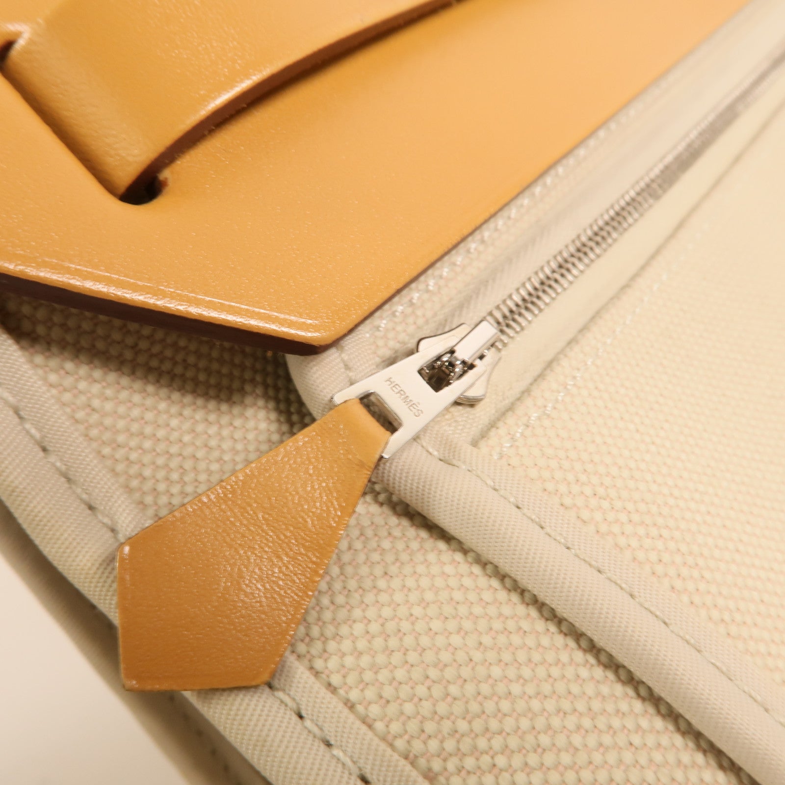 HERMES 帆布Herbag PM銀扣手挽肩背兩用袋Beton