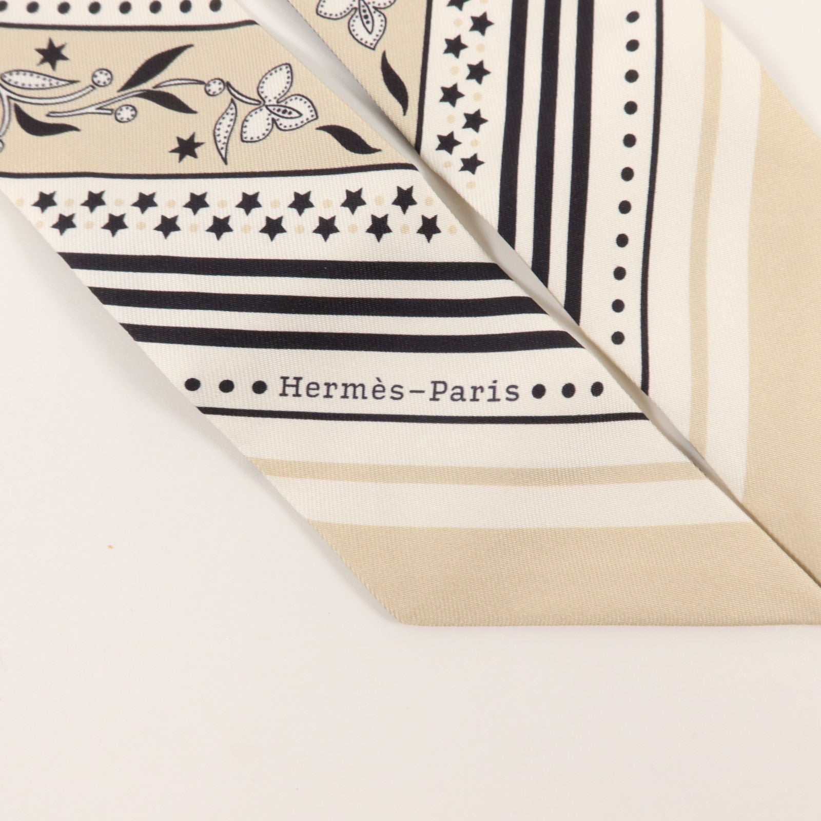 HERMES 絲質Twilly絲巾
