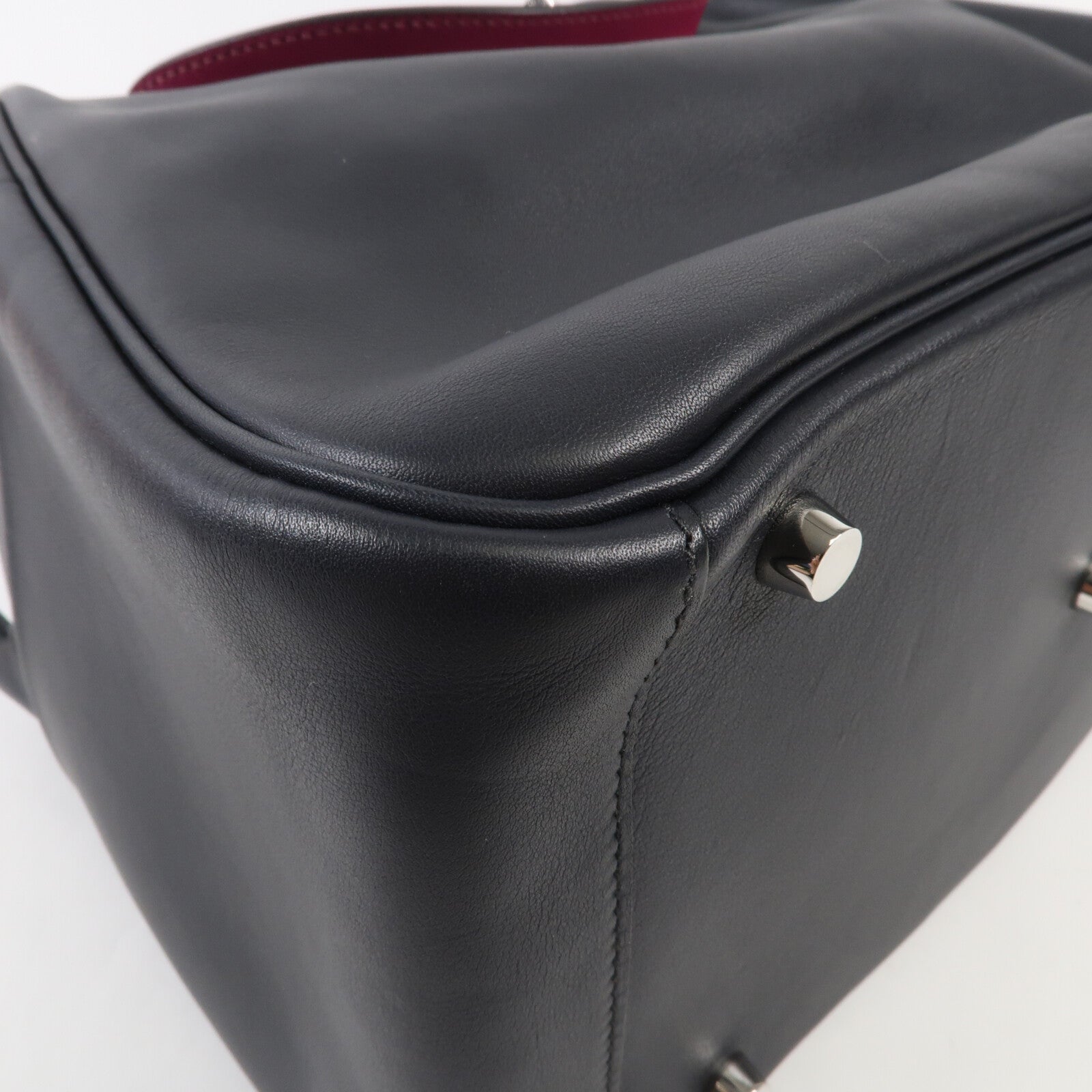 HERMES Swift皮革Lindy 30銀扣肩背袋Bleu Nuit