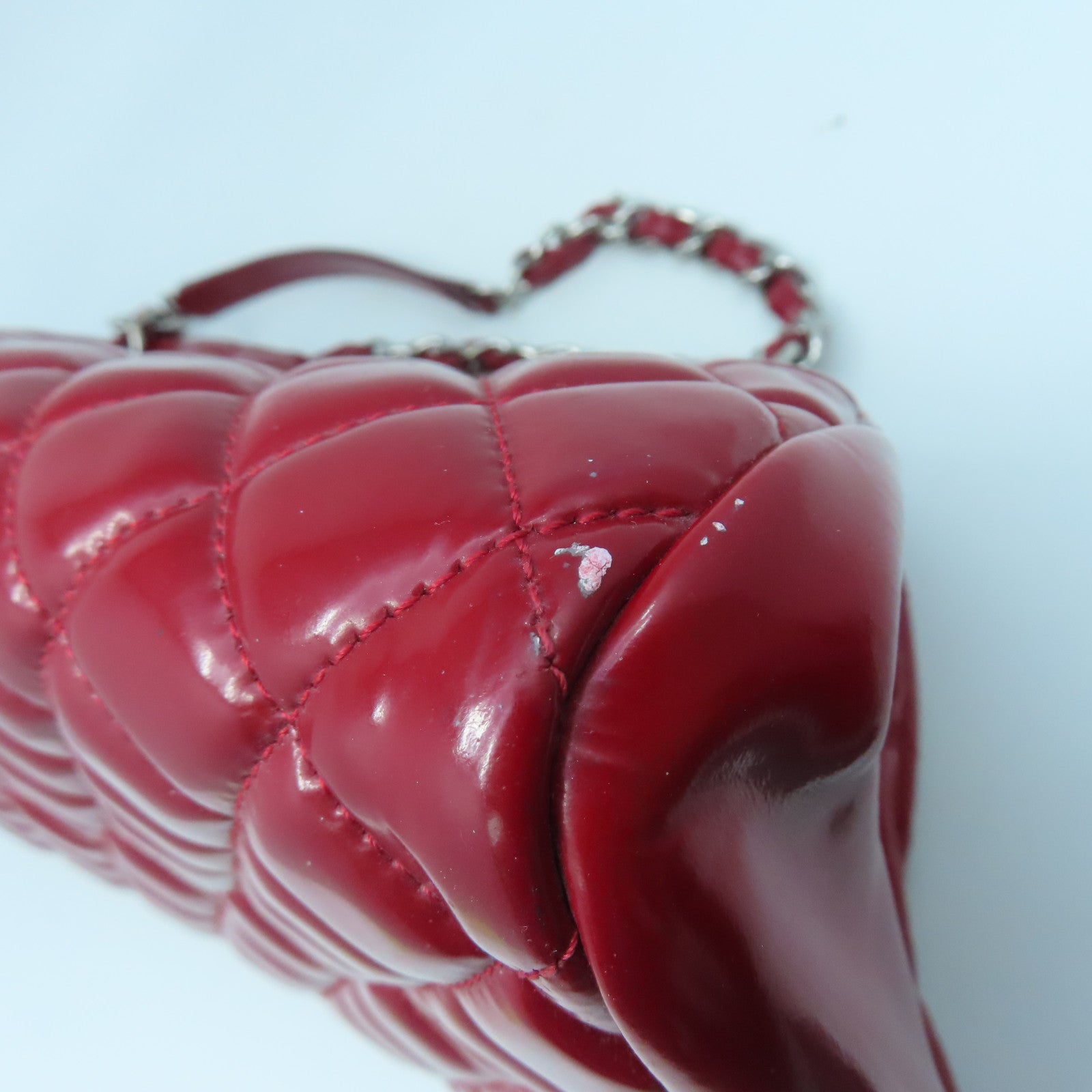 CHANEL rhombic patent leather Mademoiselle Bowling Bag silver buckle chain shoulder bag red