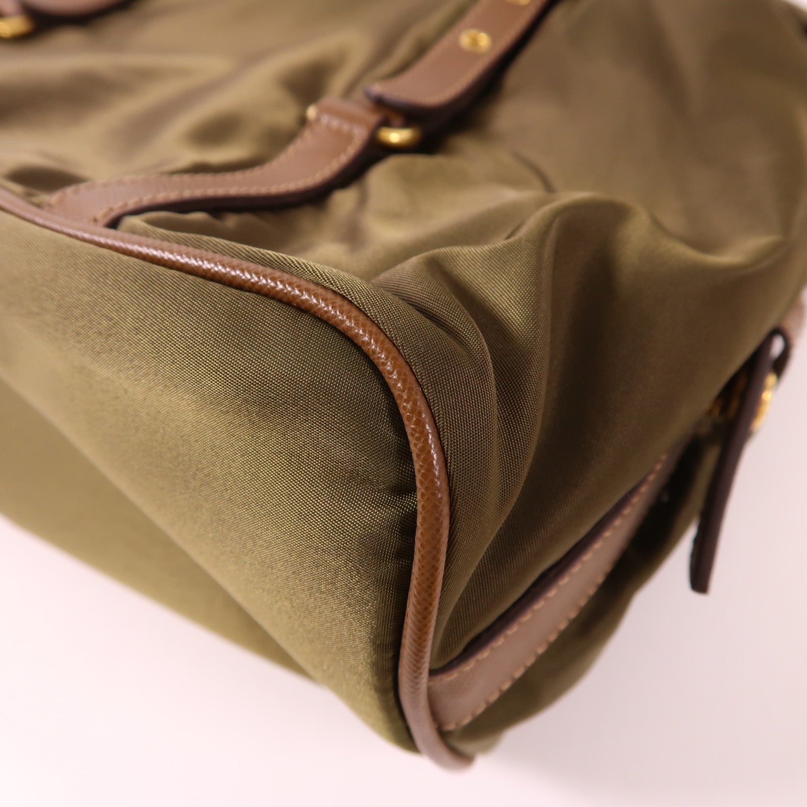 PRADA 尼龍Shoulder Bag金扣肩背袋