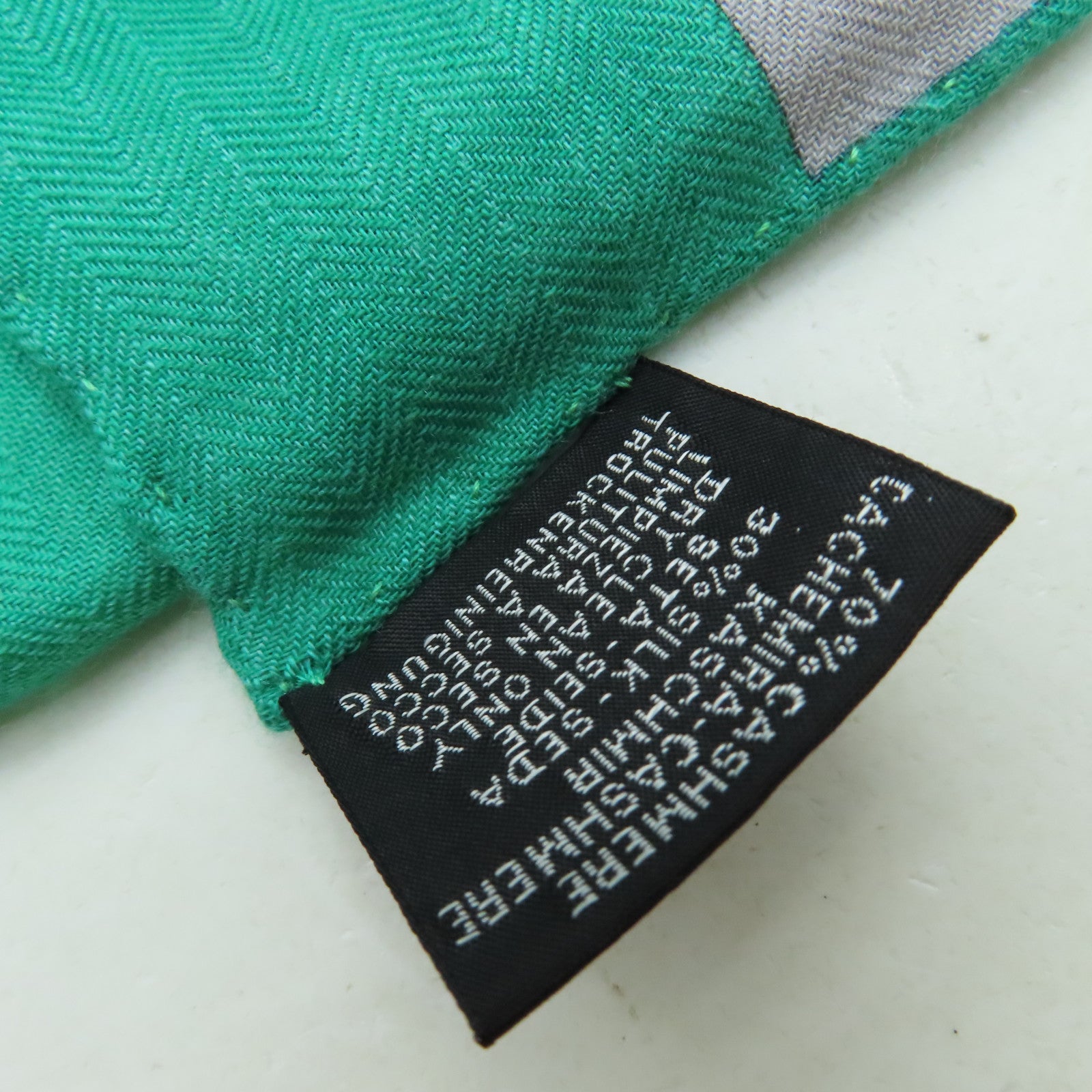 HERMES 【激減優惠】羊絨/絲質Scarf綠色/米色