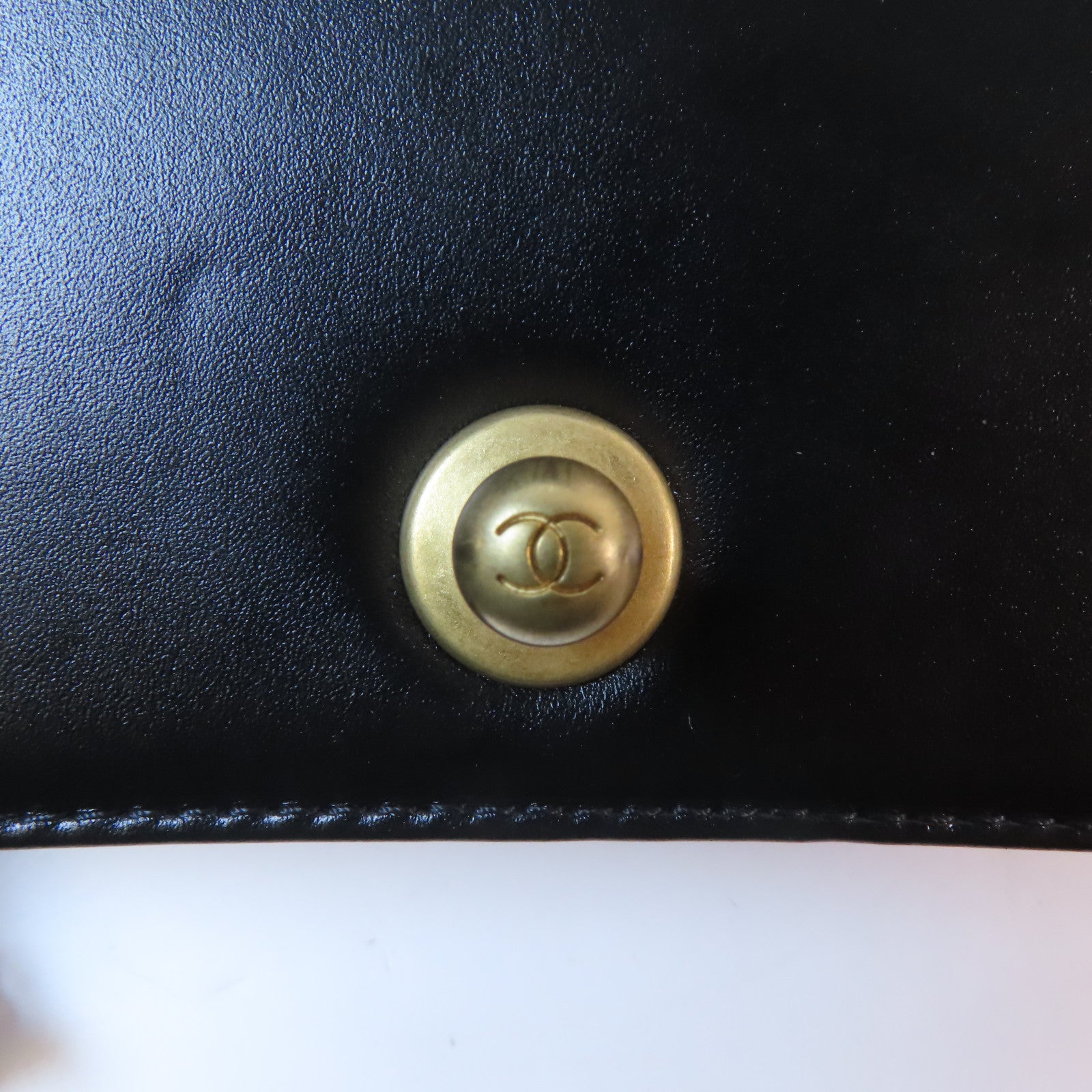 CHANEL 【激減優惠】牛皮皮革Chain Shoulder金扣鏈帶肩背袋黑色
