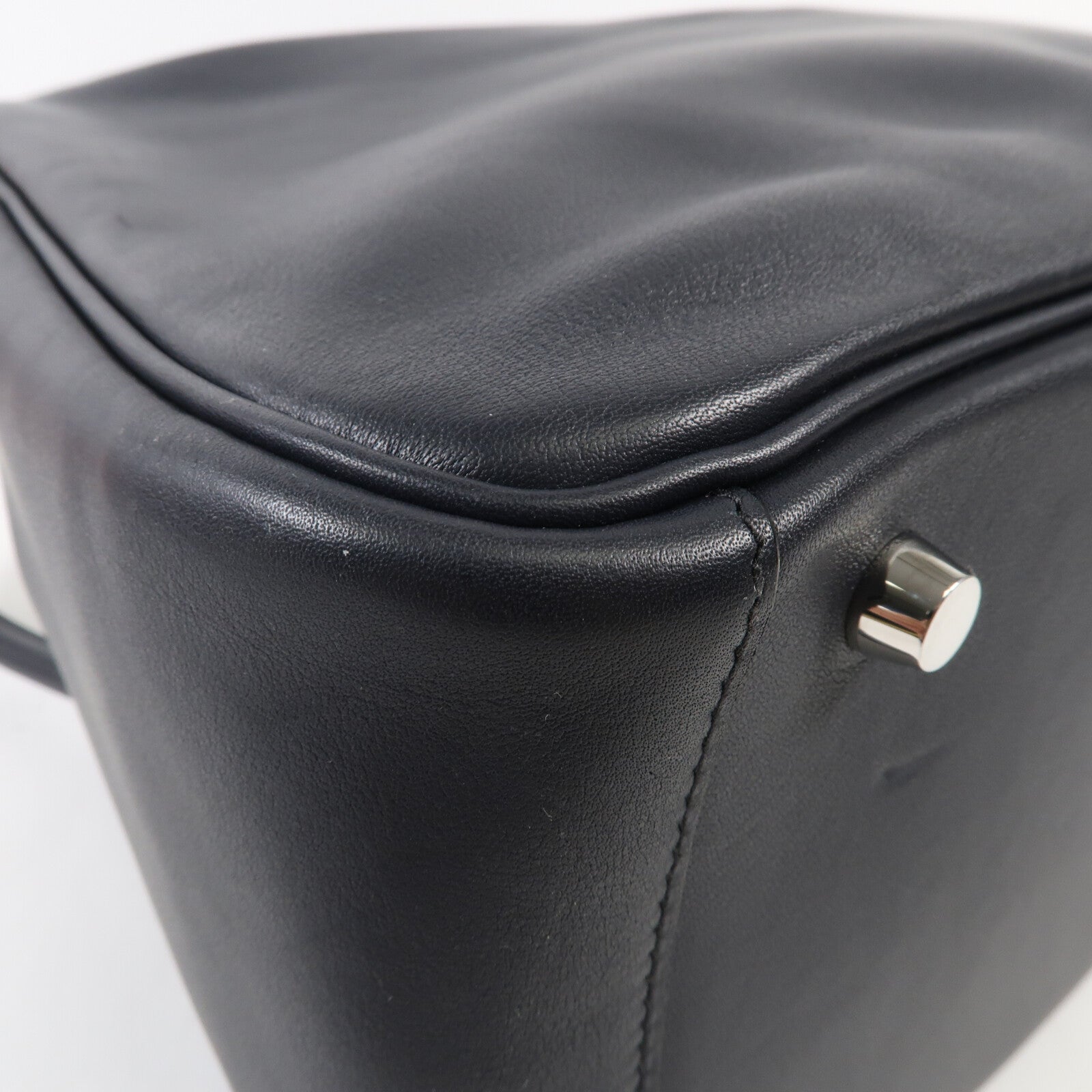 HERMES Swift皮革Lindy 30銀扣肩背袋Bleu Nuit