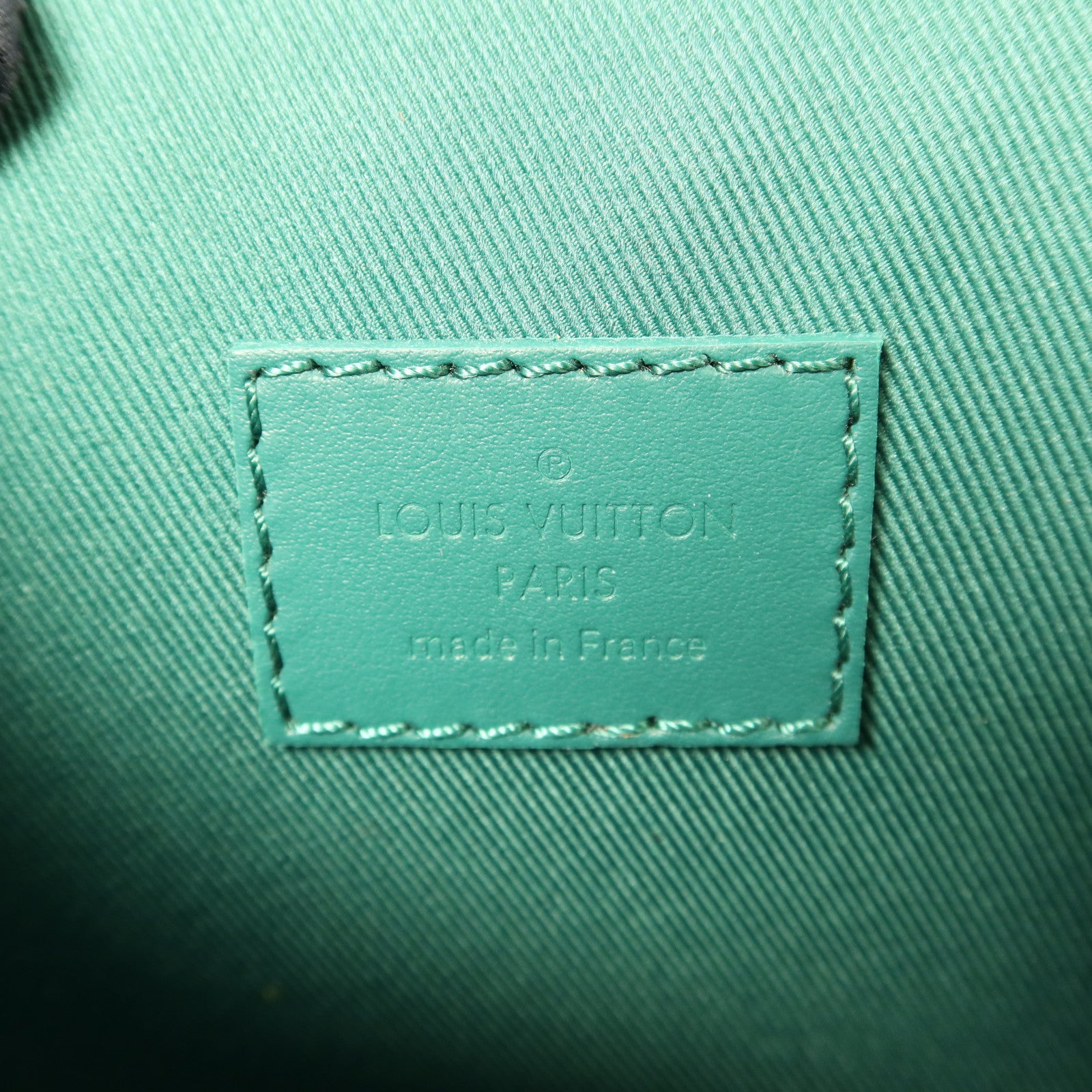 LOUIS VUITTON Aerogram Fastline銀扣肩背袋