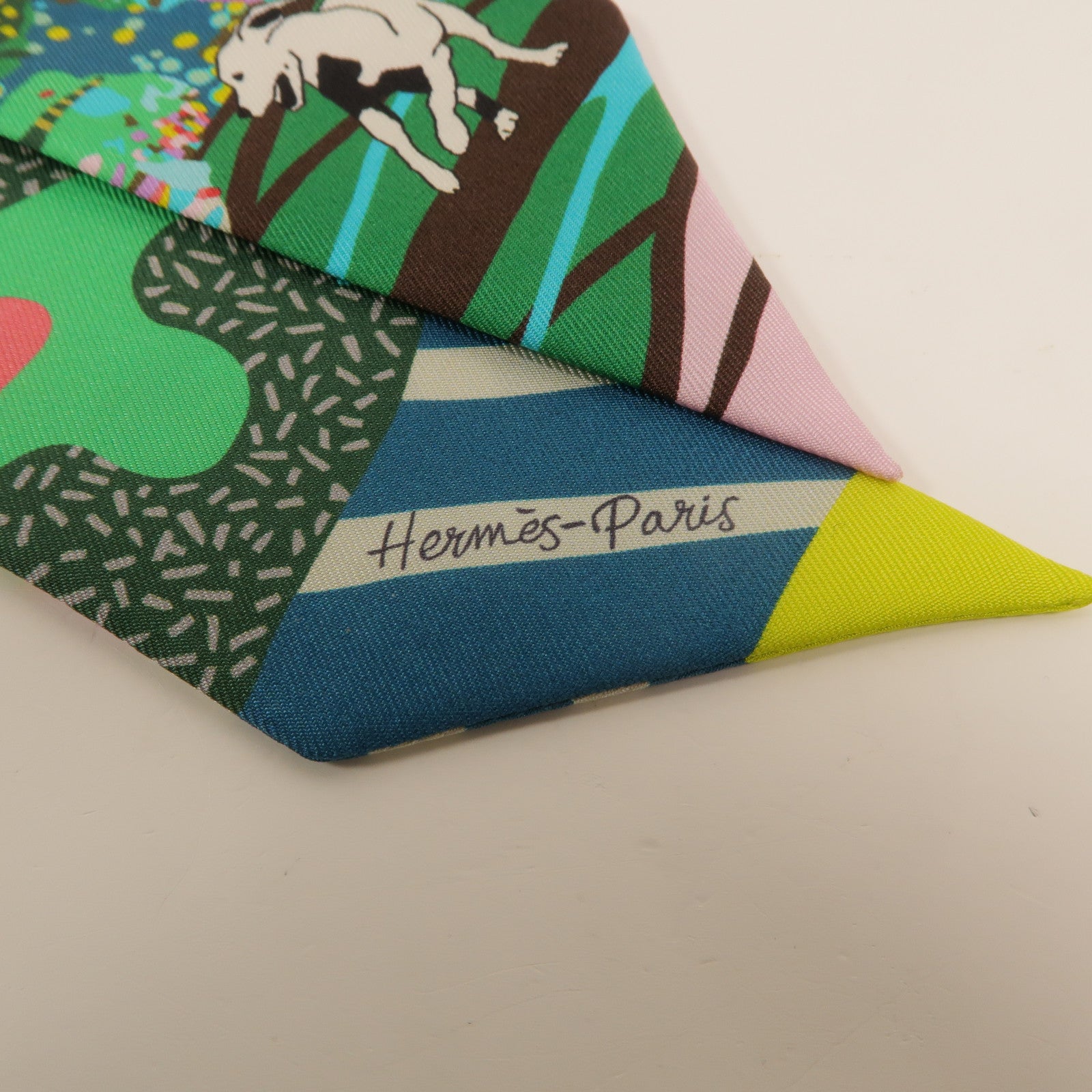 HERMES 絲質Twilly絲巾