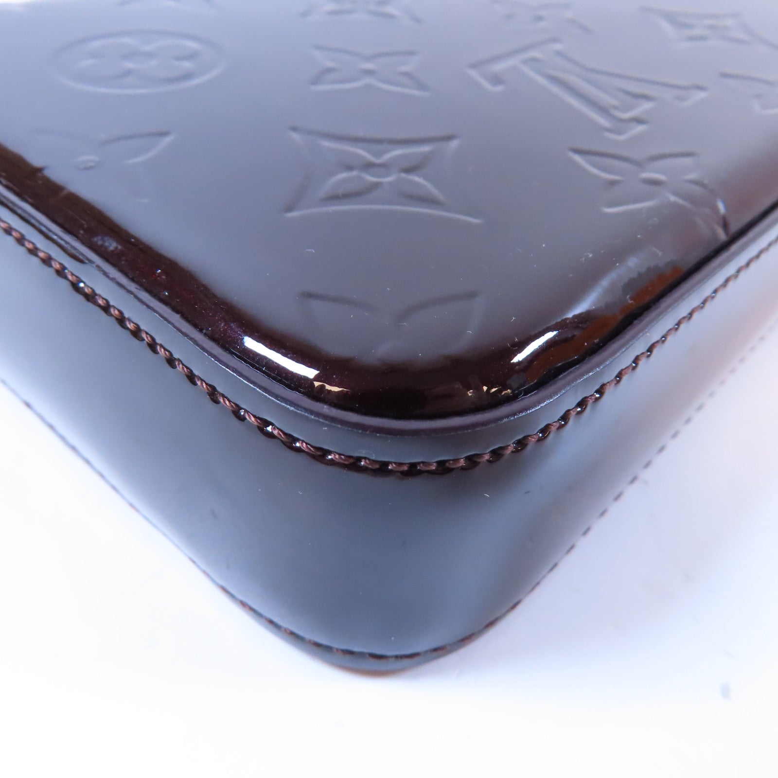 LOUIS VUITTON 【激減優惠】Vernis Pochette Felicie金扣肩背袋紫色