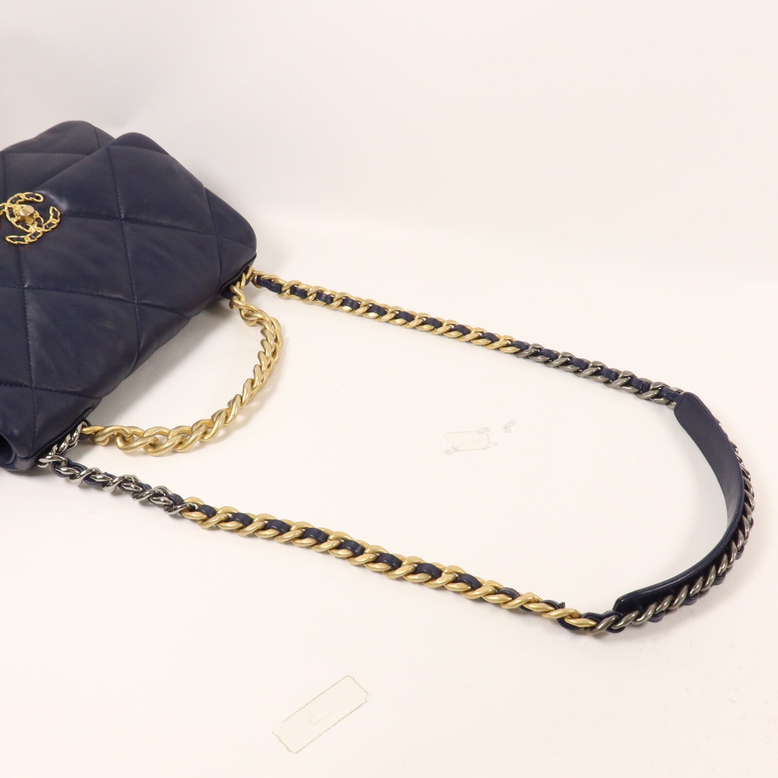 CHANEL 羊皮皮革C19 Large鏈帶手挽肩背兩用袋