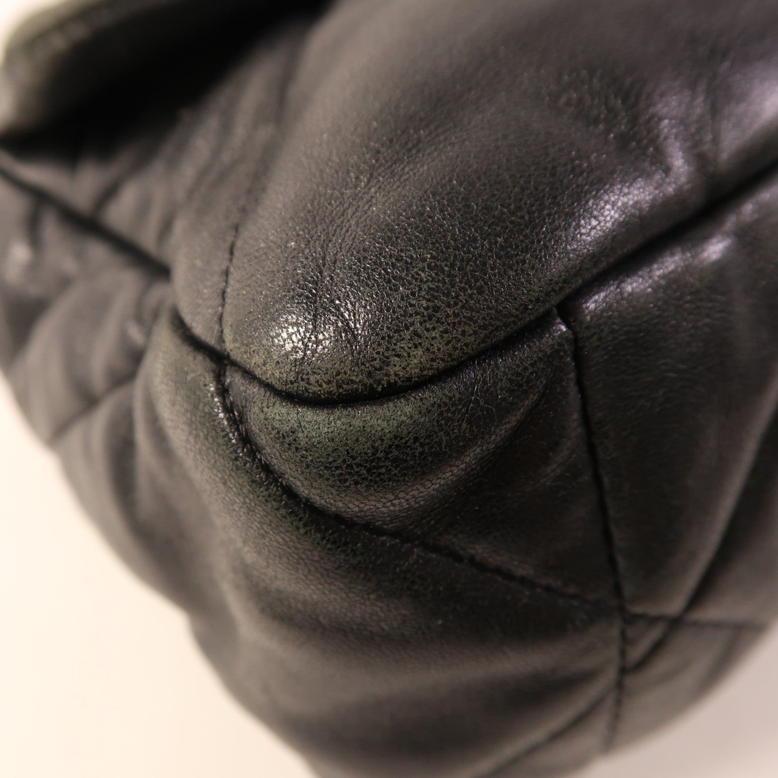 CHANEL 羊皮皮革C19 Medium手挽肩背兩用袋