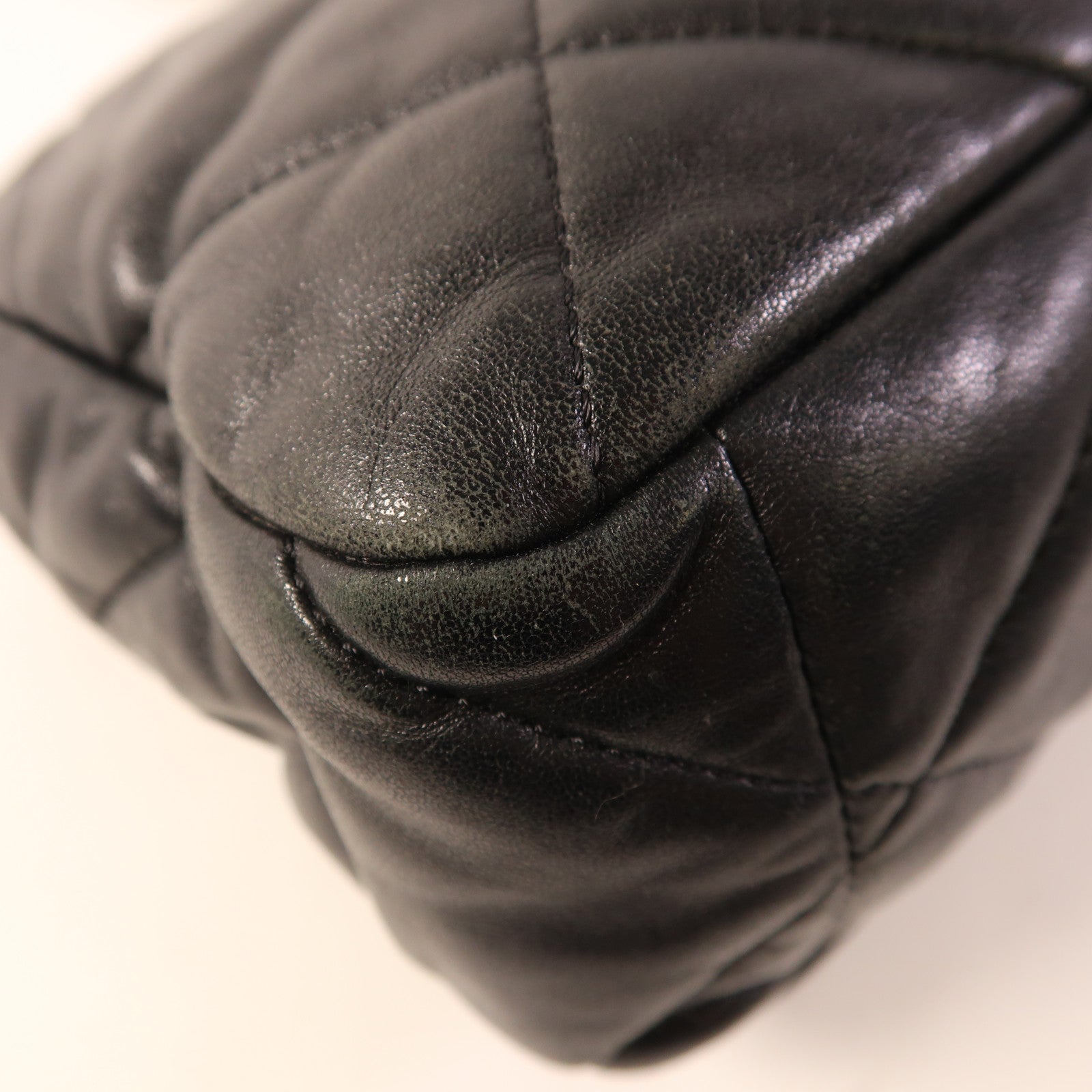 CHANEL 羊皮皮革C19 Medium手挽肩背兩用袋