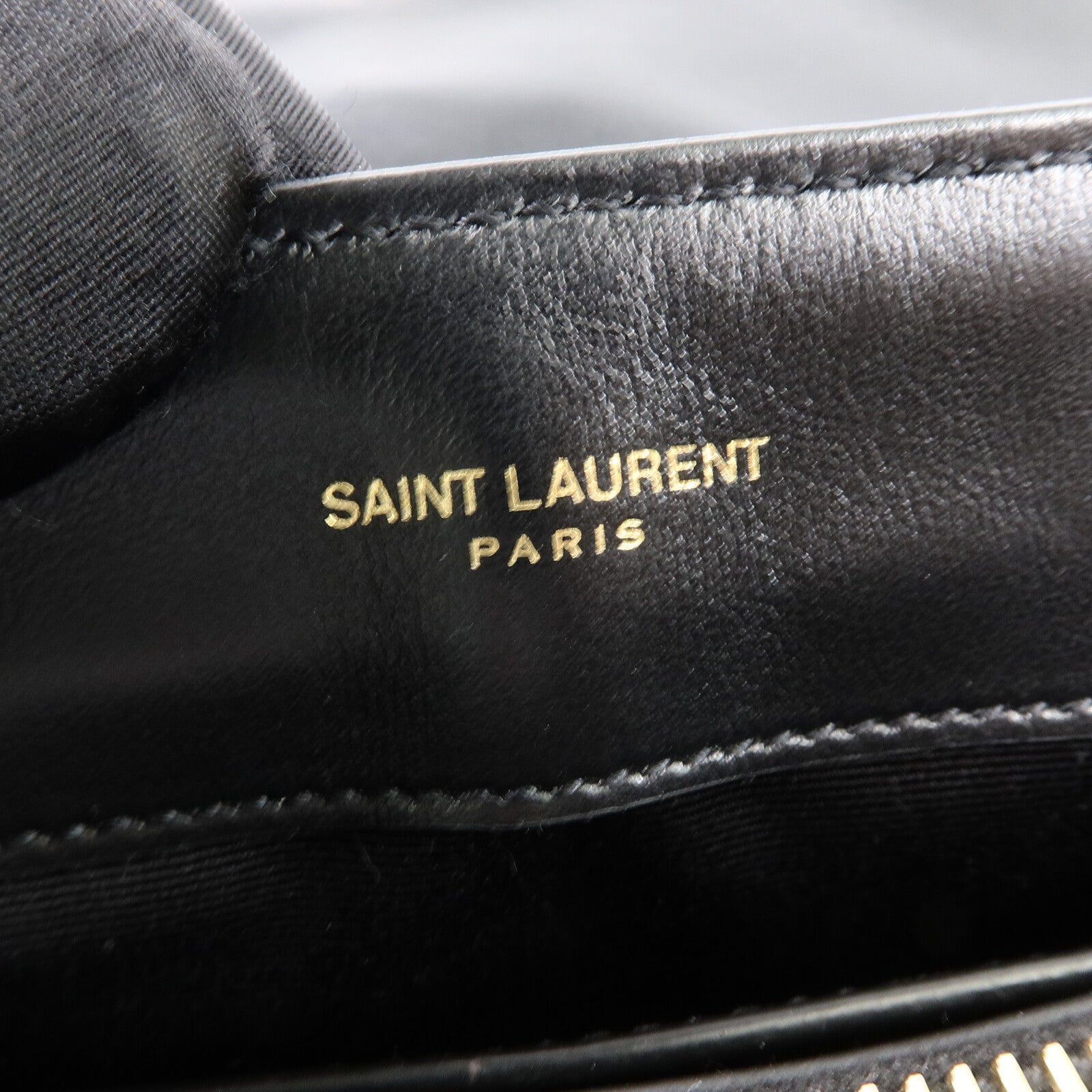 YVES SAINT LAURENT 牛皮皮革LouLou Small鏈帶肩背袋