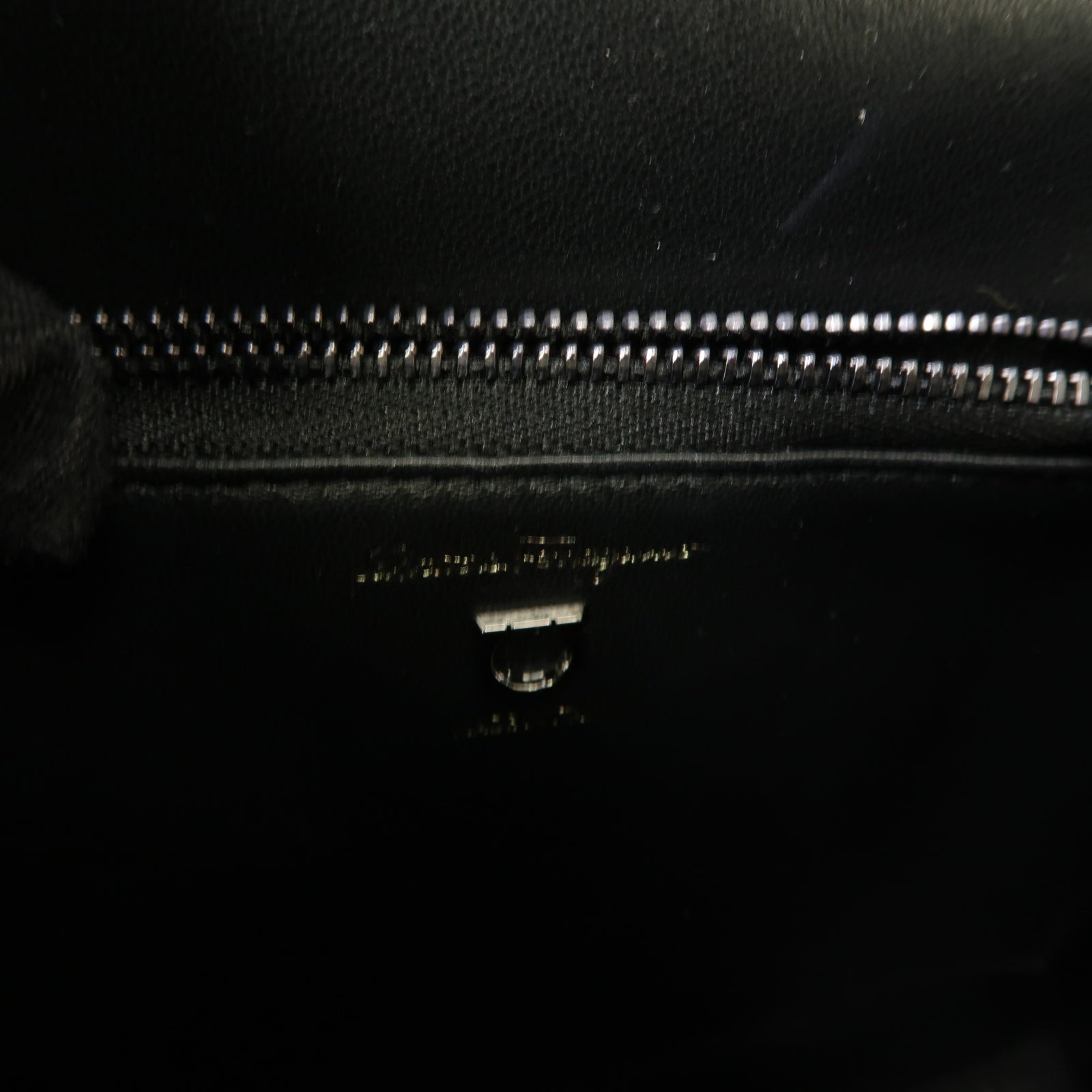 Salvatore Ferragamo 牛皮皮革Boxys Medium手挽肩背兩用袋黒色