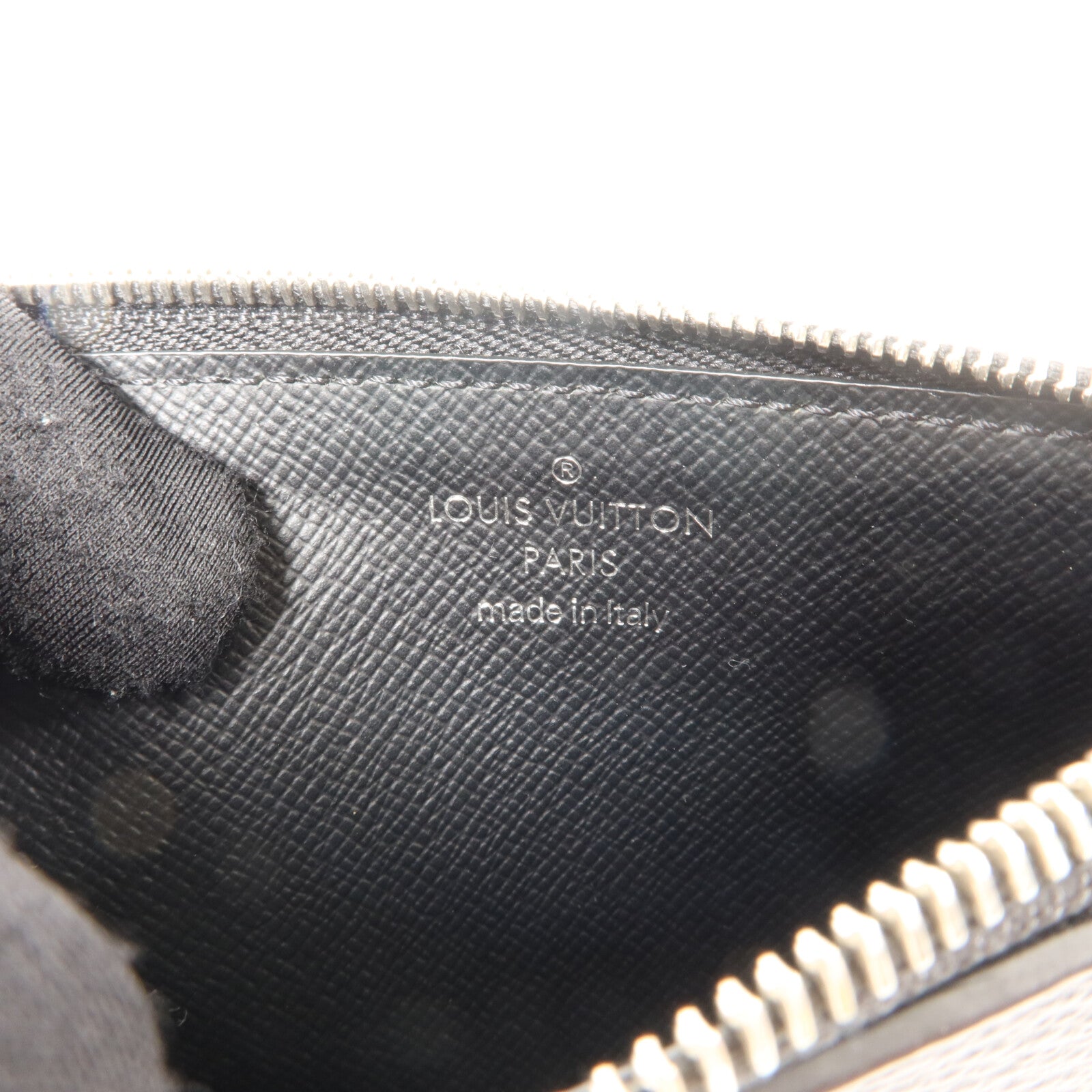 LOUIS VUITTON Monogram Eclipse/Taiga Coin Card Holder銀扣零錢包/卡片套