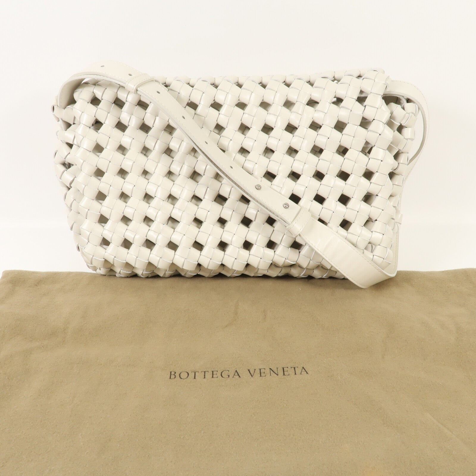 BOTTEGA VENETA 牛皮皮革Bolso De Hombro銀扣肩背袋