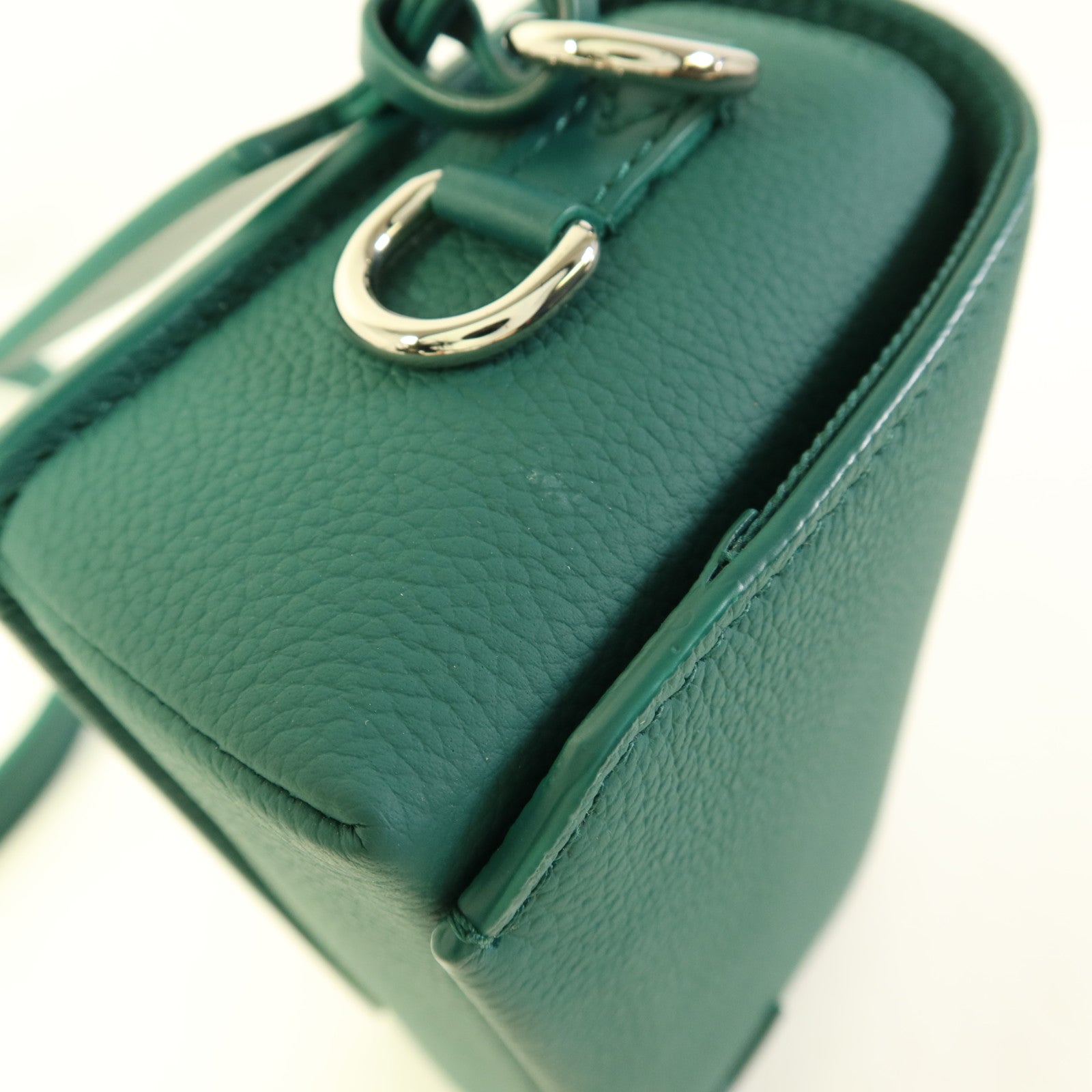 LOUIS VUITTON Aerogram Fastline銀扣肩背袋