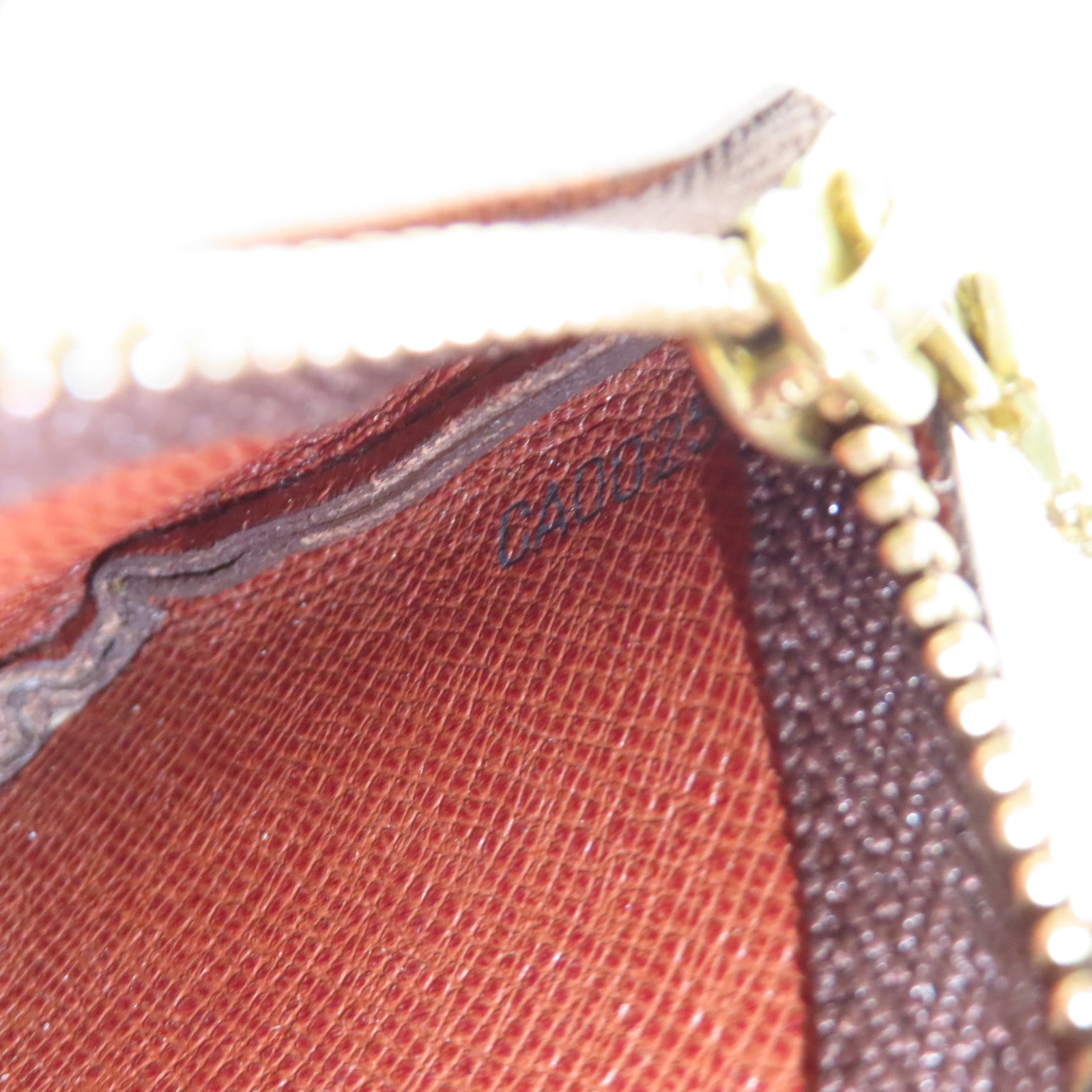 LOUIS VUITTON Monogram Key Pouch金扣鎖匙包