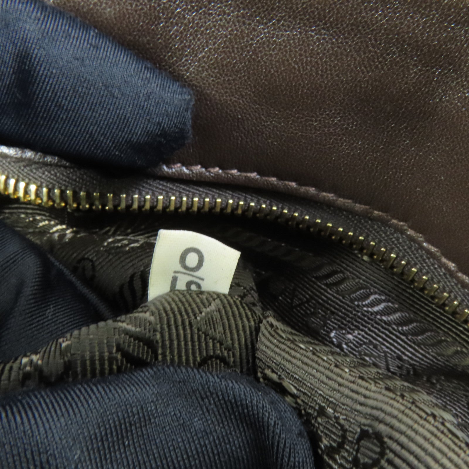 PRADA 尼龍2Way Shoulder金扣手挽肩背兩用袋