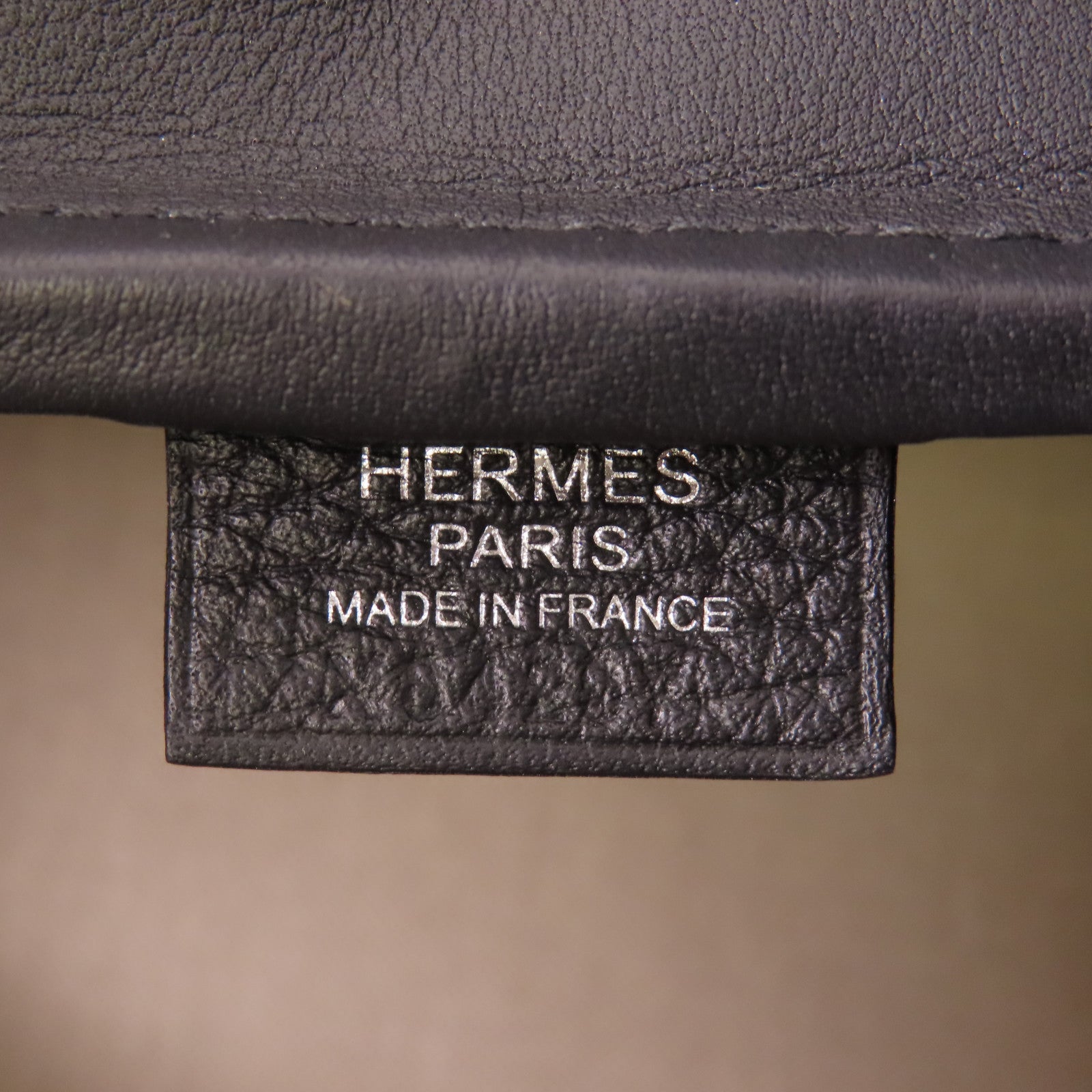 HERMES 帆布/Togo皮革Long Courrier Bag銀扣肩背袋Noir