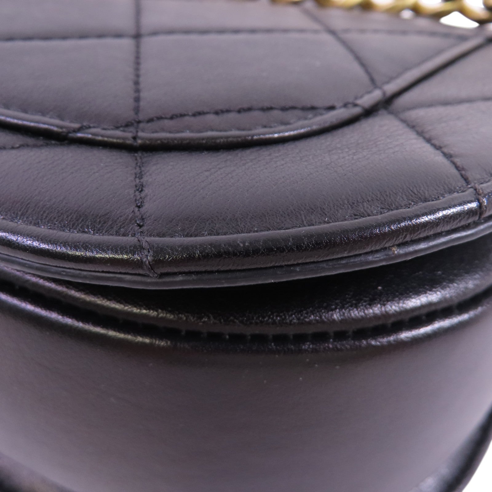 CHANEL 牛皮皮革Chain Shoulder Bag金扣鏈帶肩背袋