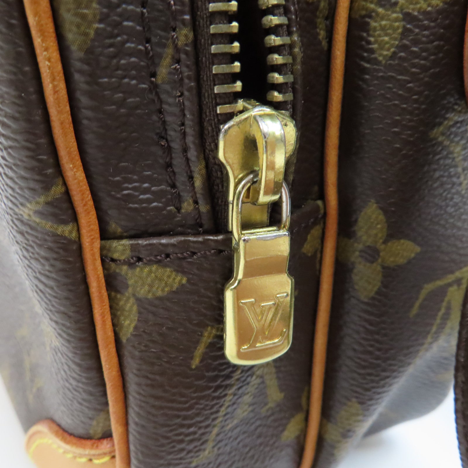 LOUIS VUITTON 【激減優惠】Monogram Amazon金扣肩背袋啡色