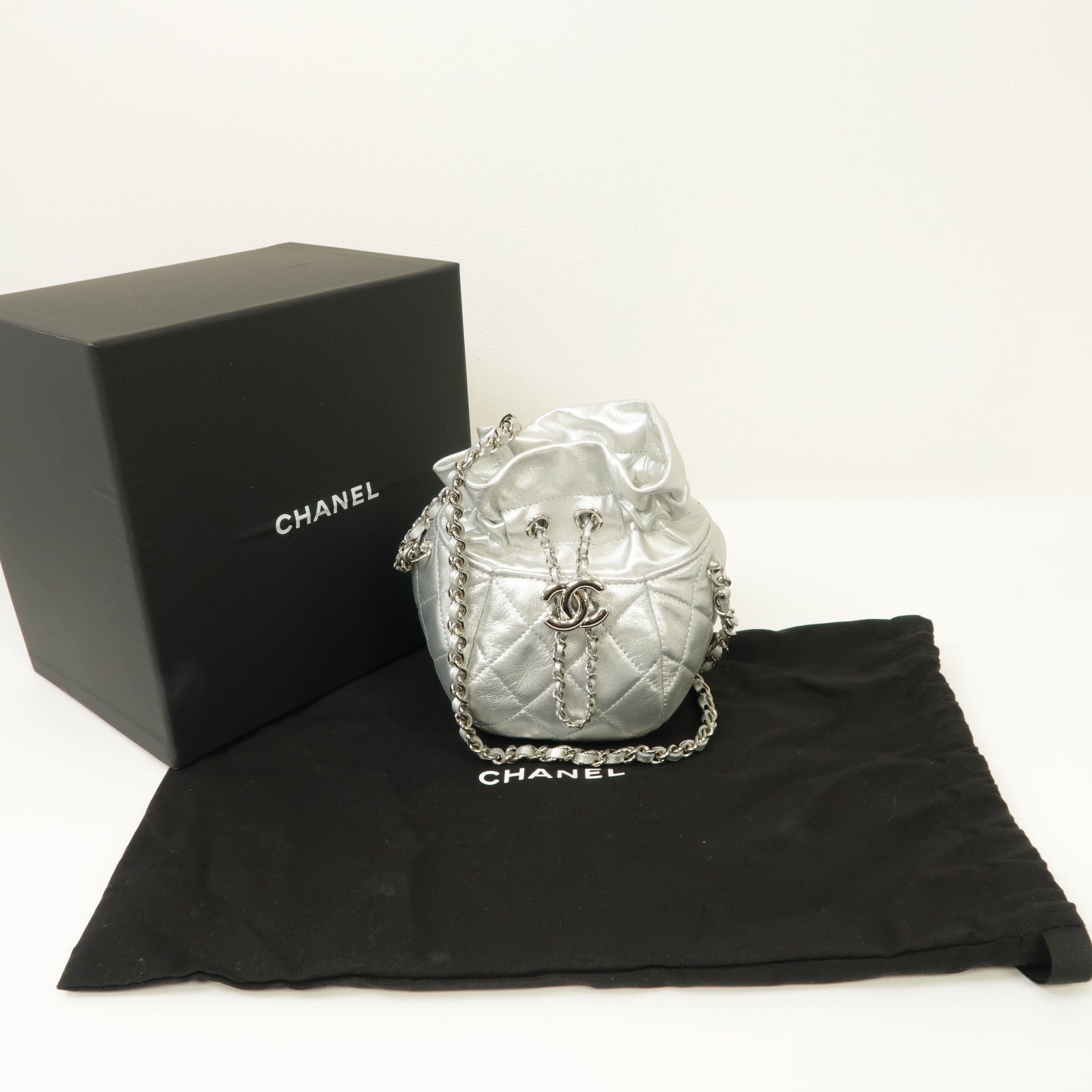 CHANEL 菱格牛皮皮革Chain Shoulder Bag銀扣鏈帶肩背袋銀色