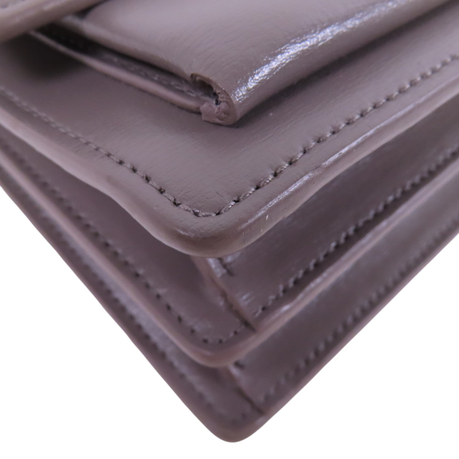 YVES SAINT LAURENT 牛皮皮革Sunset Medium銀扣鏈帶肩背袋