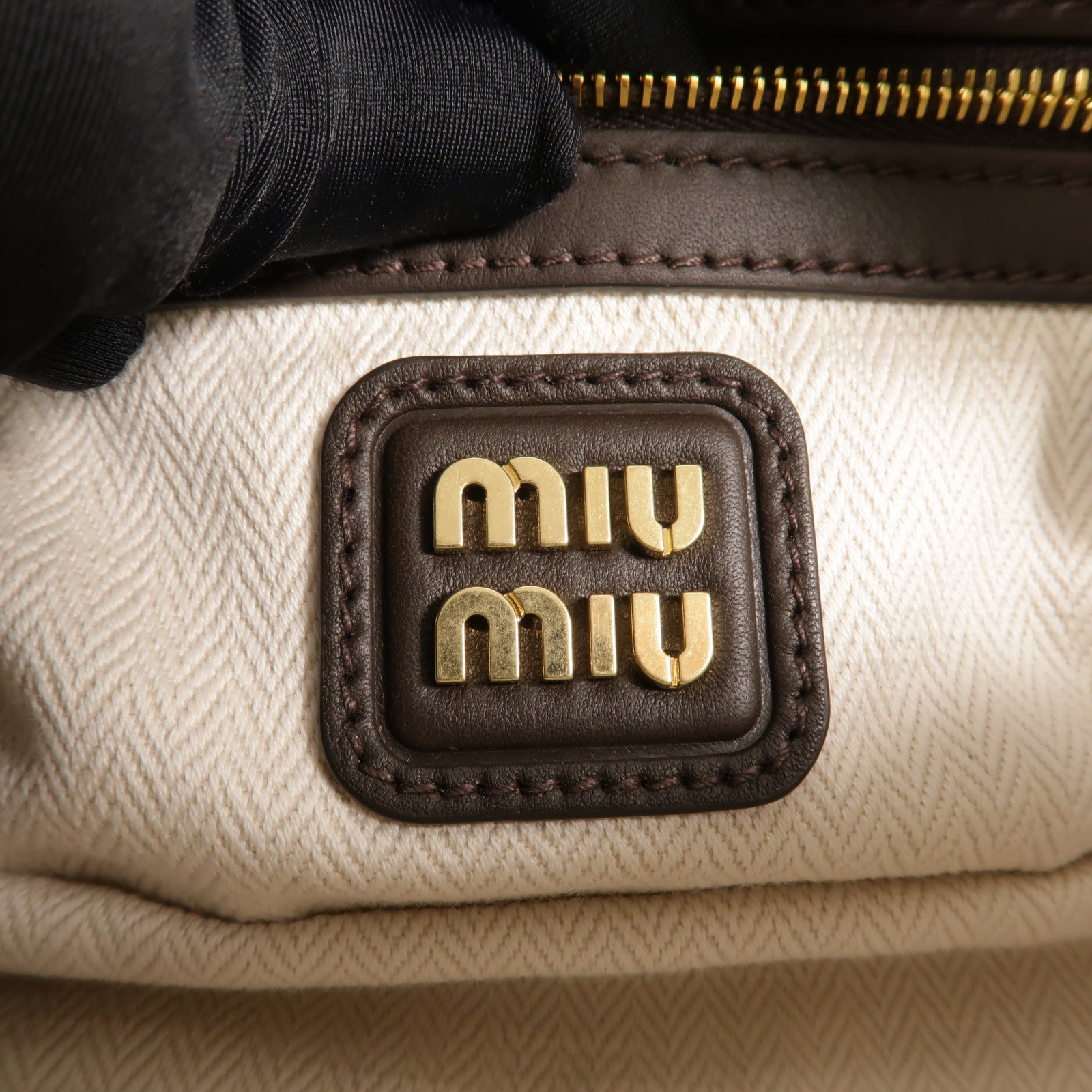 Miu Miu 麂皮皮革Arcadie Handbag手挽肩背兩用袋
