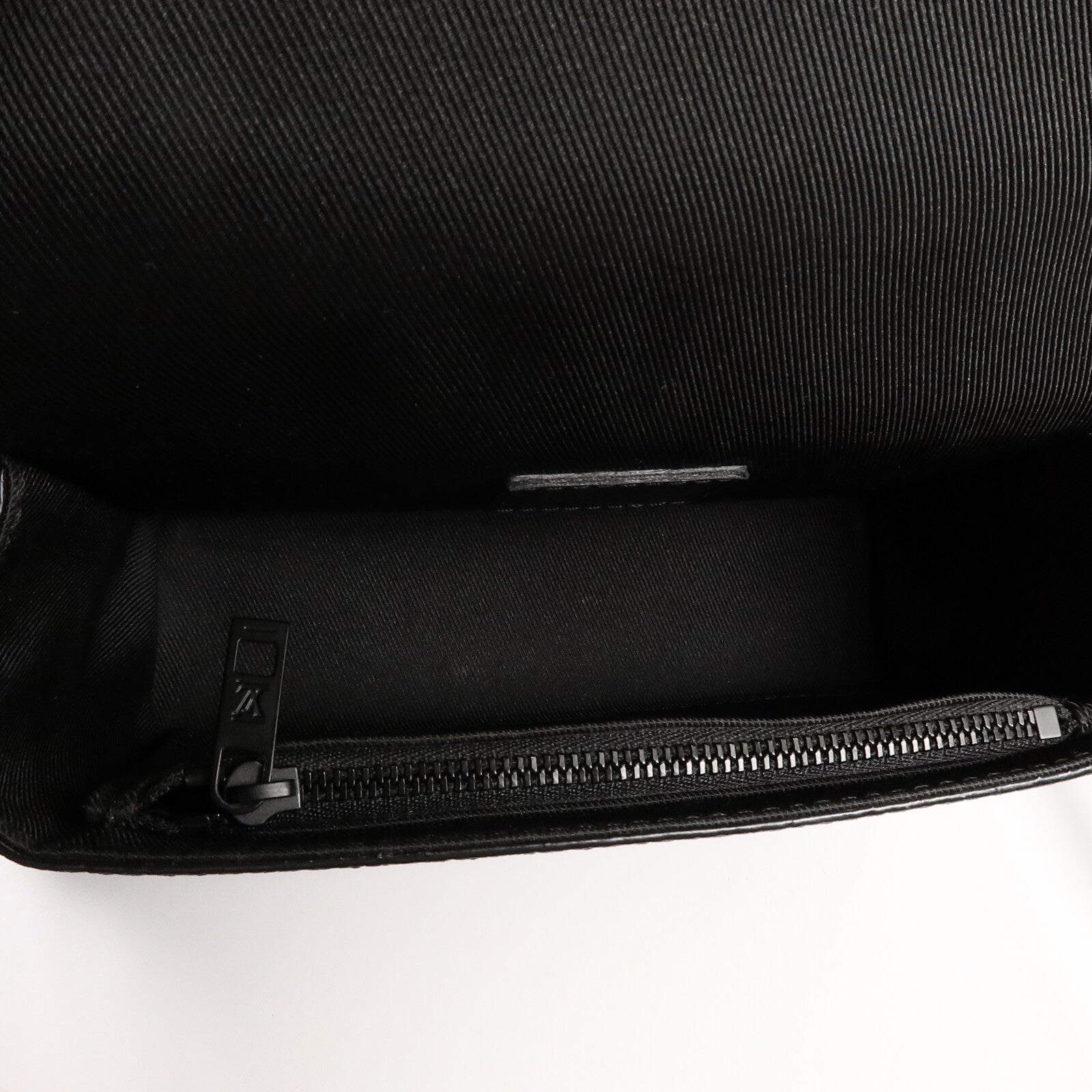 LOUIS VUITTON 牛皮皮革Fastline Wearable Wallet肩背袋