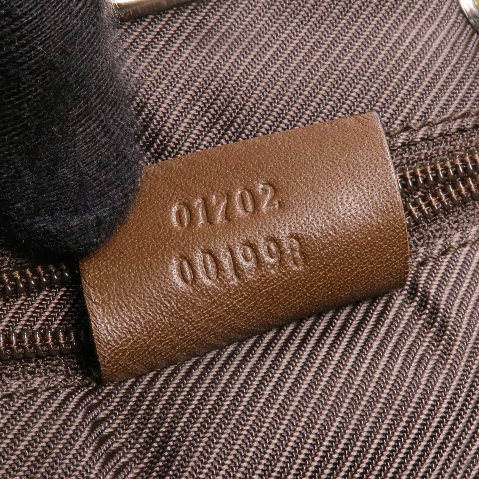 GUCCI 帆布Shoulder Bag銀扣肩背袋