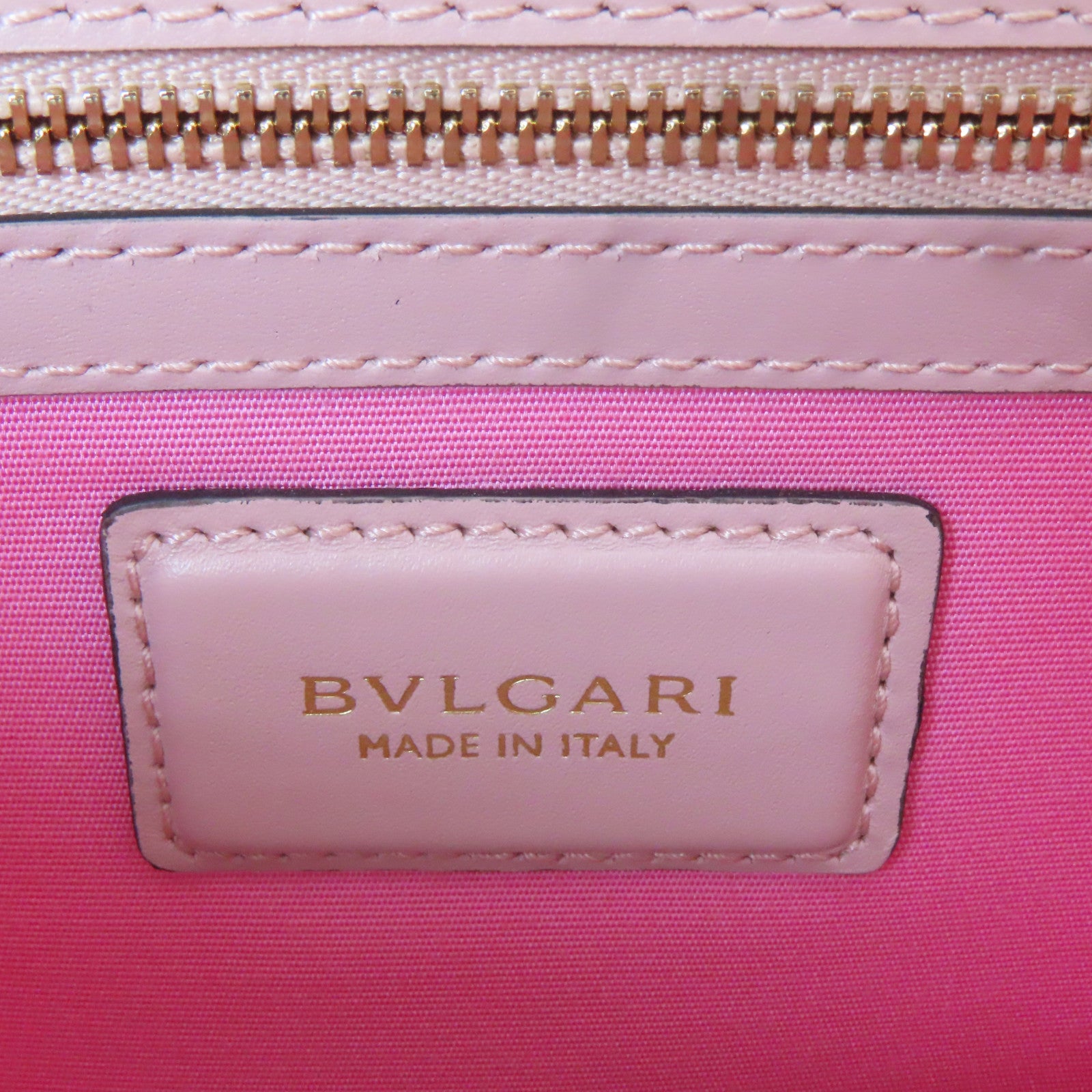 BVLGARI 【激減優惠】皮革Chain Shoulder Bag銀扣鏈帶肩背袋粉紅色