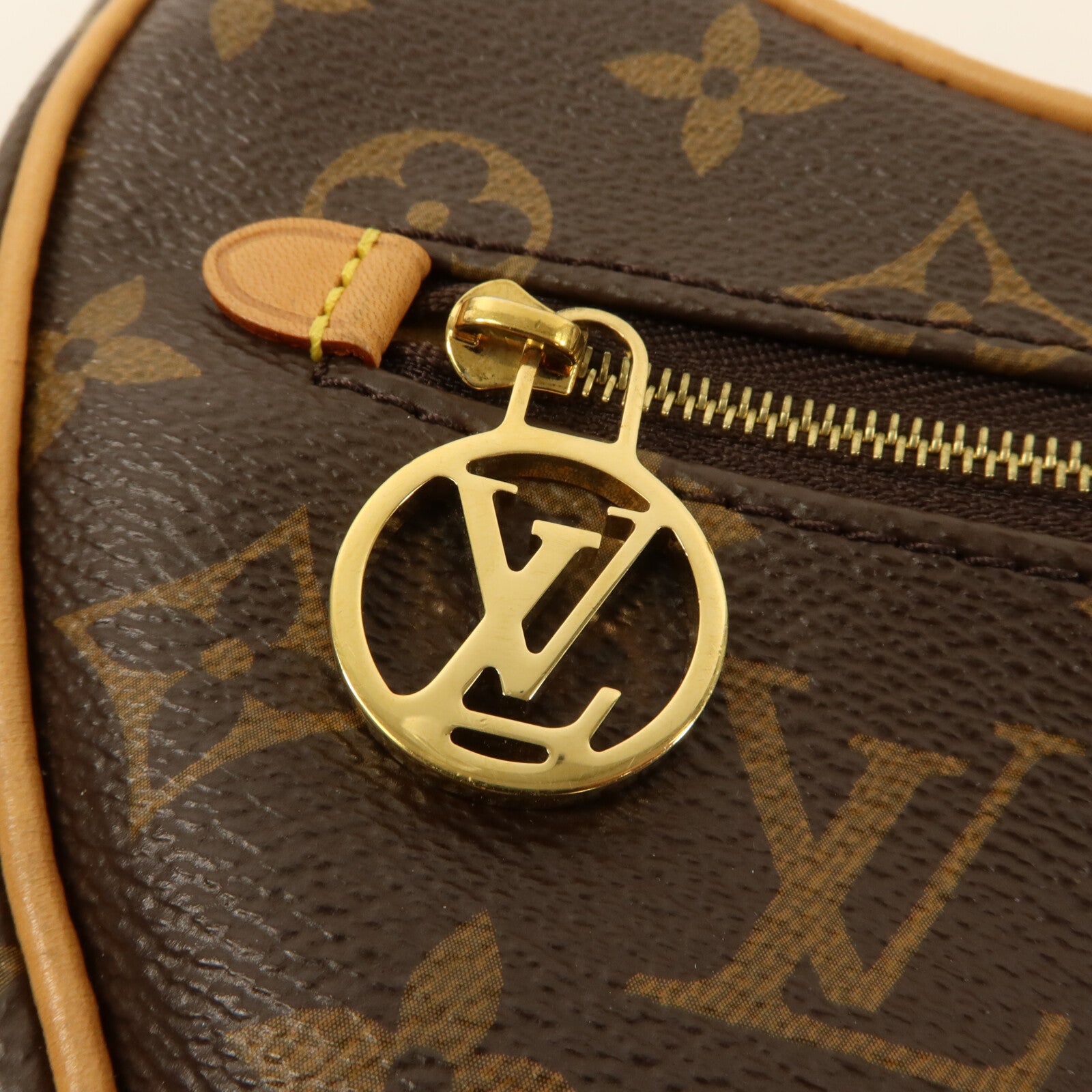 LOUIS VUITTON Monogram Loop肩背袋