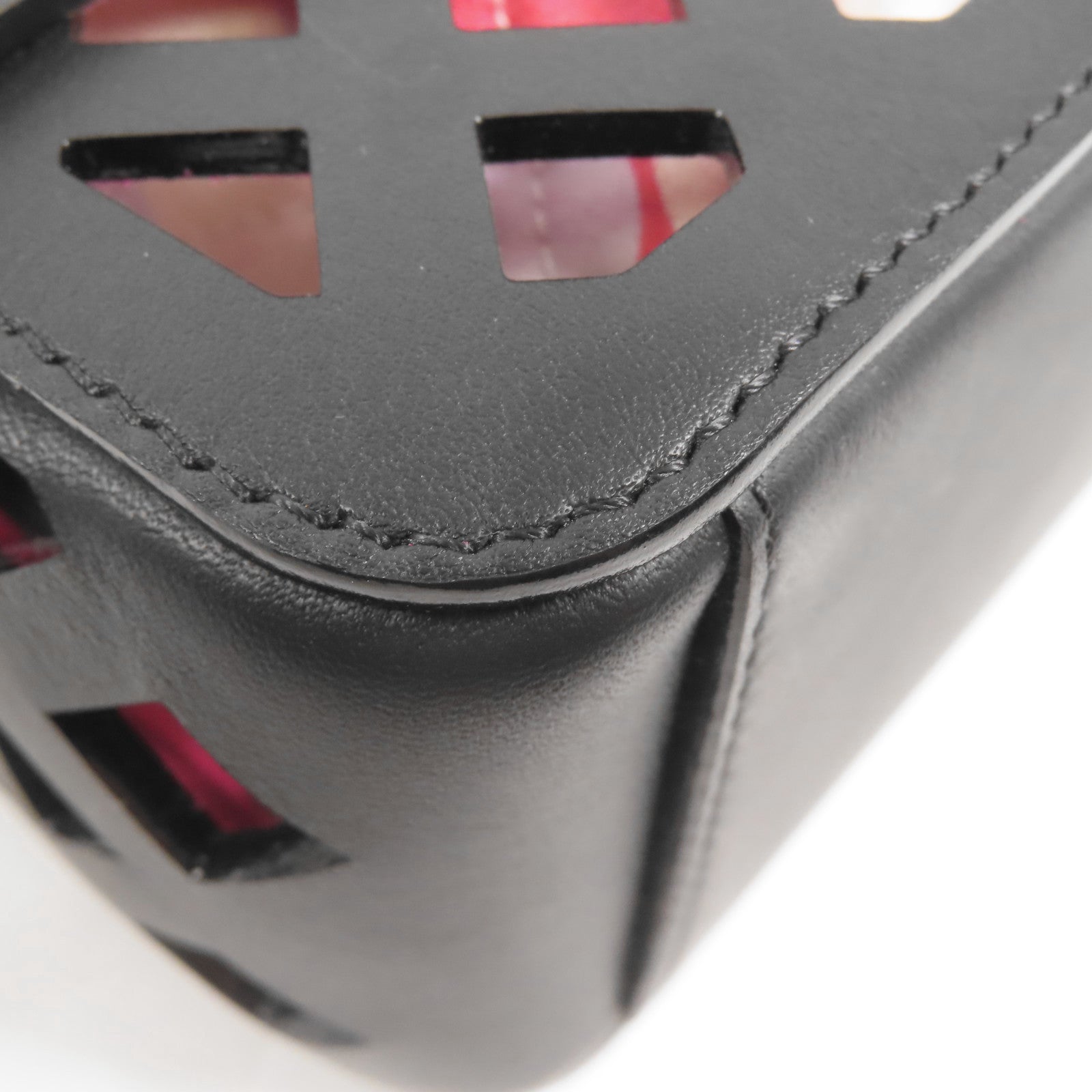 CHANEL 牛皮皮革See Through Flap金扣鏈帶肩背袋