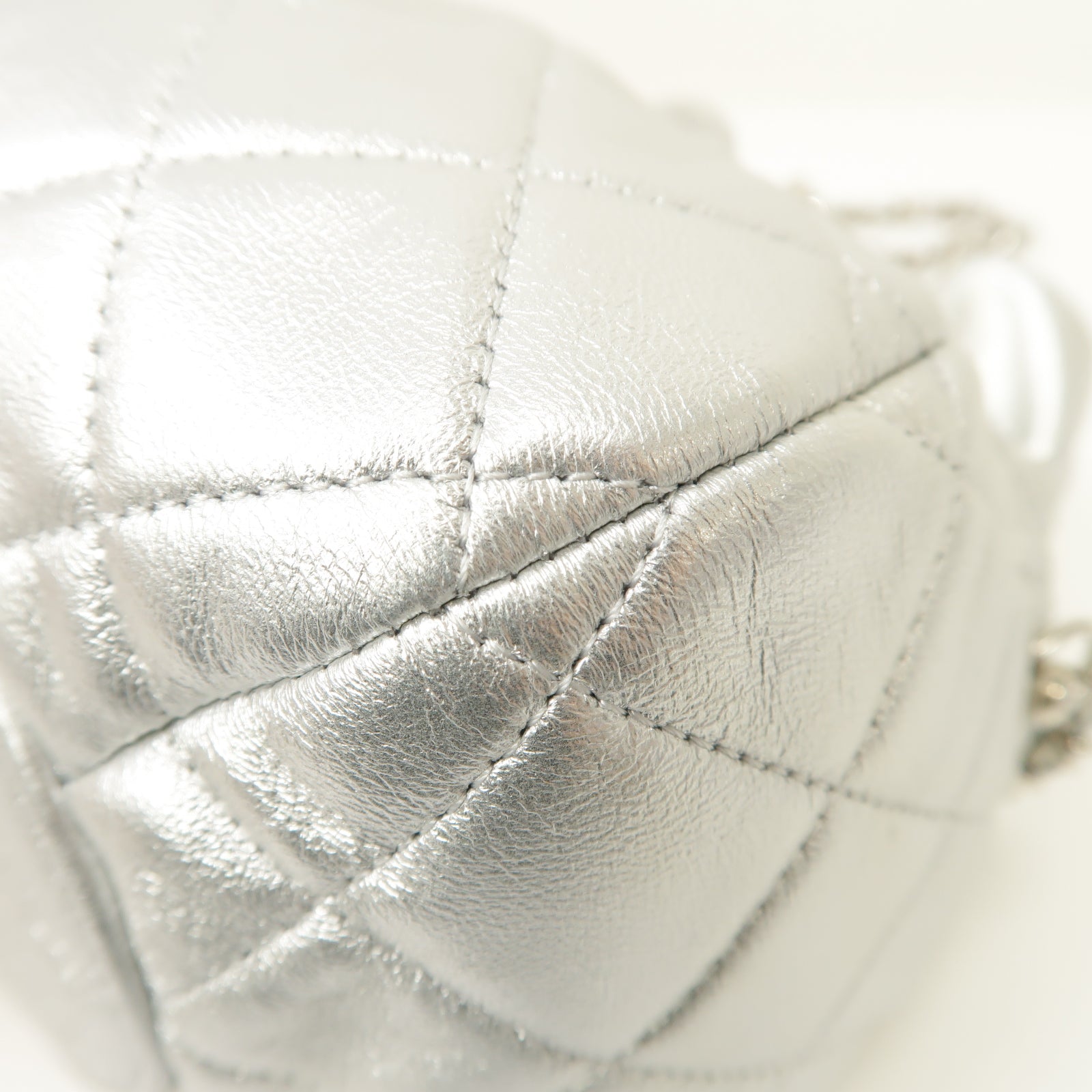 CHANEL 菱格牛皮皮革Chain Shoulder Bag銀扣鏈帶肩背袋銀色