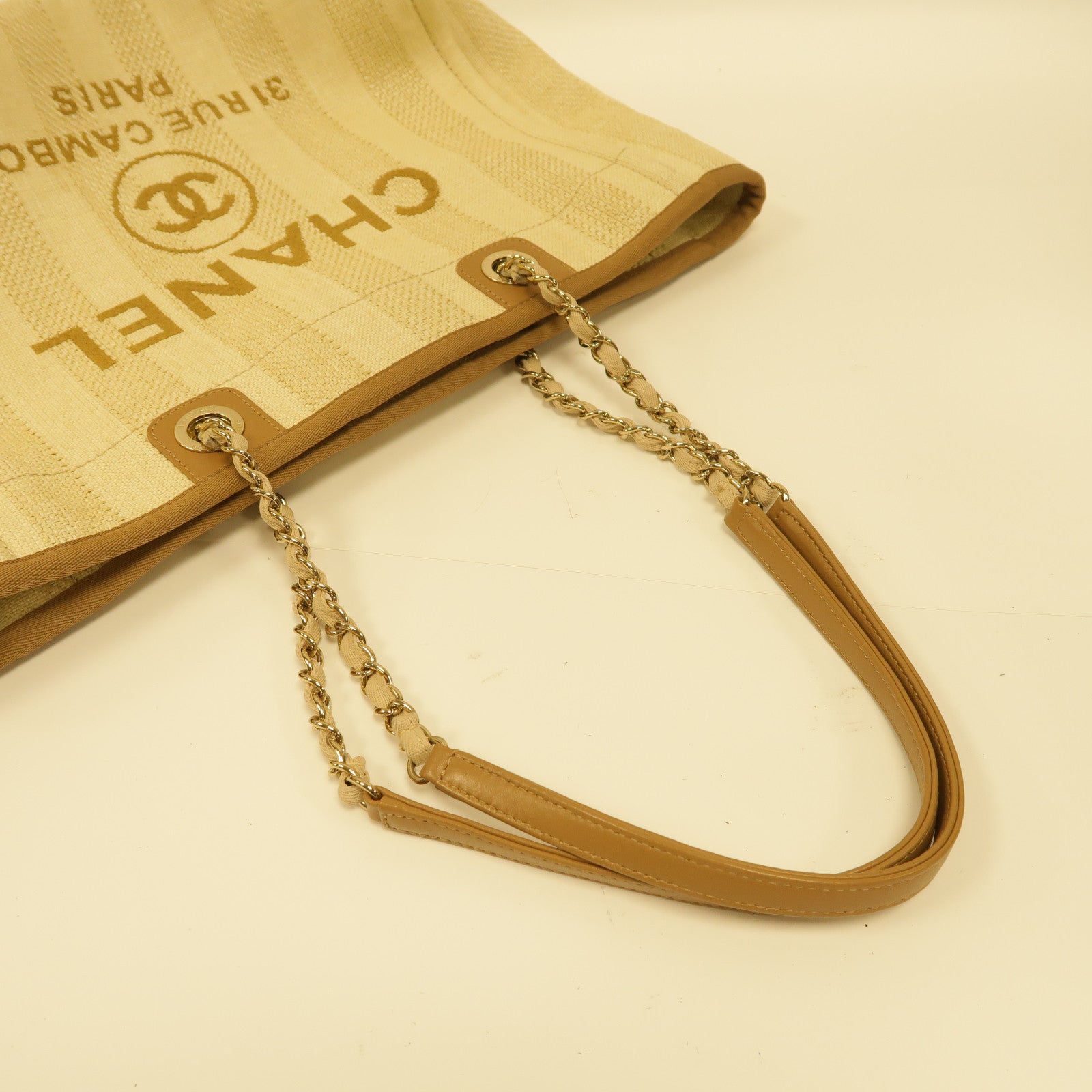 CHANEL 酒椰/帆布Deauville Tote Bag金扣肩背袋米色