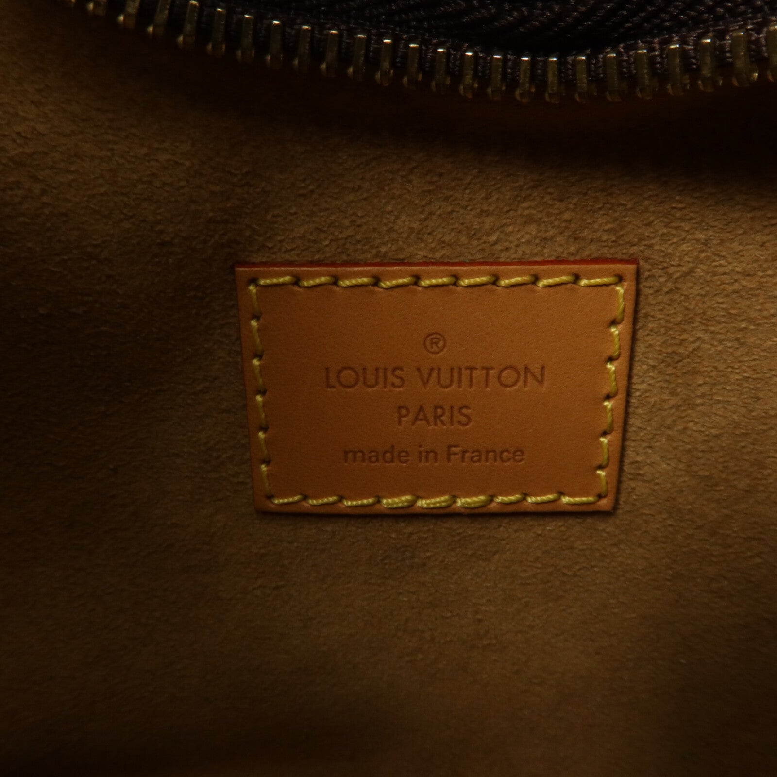 LOUIS VUITTON Monogram Loop肩背袋