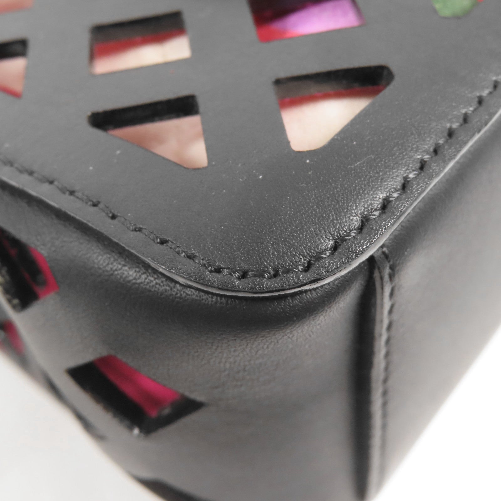 CHANEL 牛皮皮革See Through Flap金扣鏈帶肩背袋