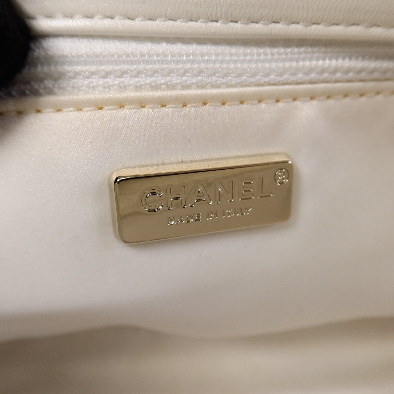 CHANEL 珠片Mini Classic 20鏈帶肩背袋
