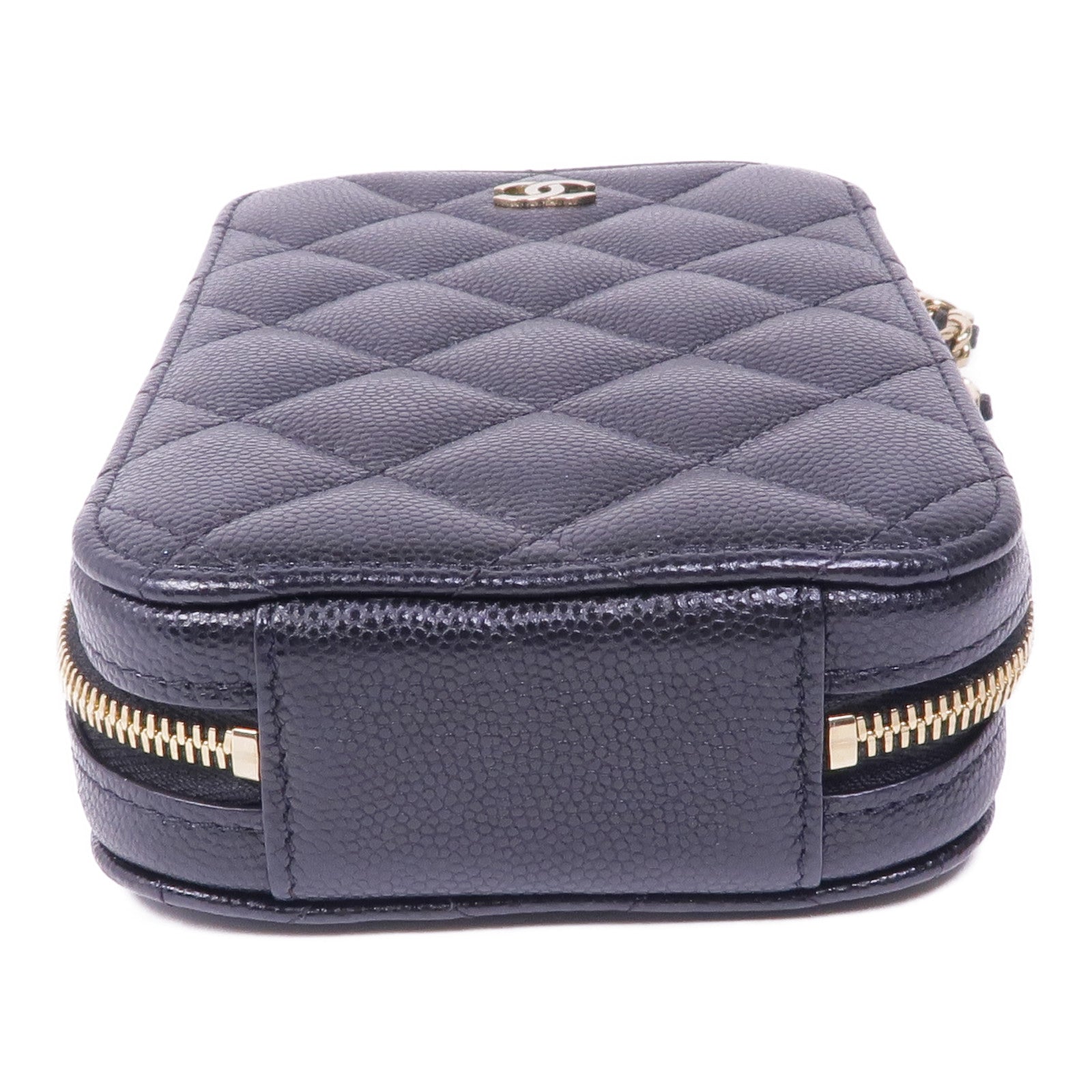 CHANEL 【激減優惠】牛皮皮革Phone Case With Chain金扣鏈帶肩背袋