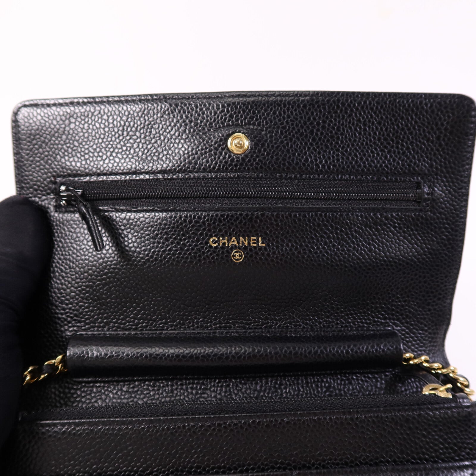 CHANEL 牛皮皮革WOC Wallet On Chain金扣鏈帶肩背袋