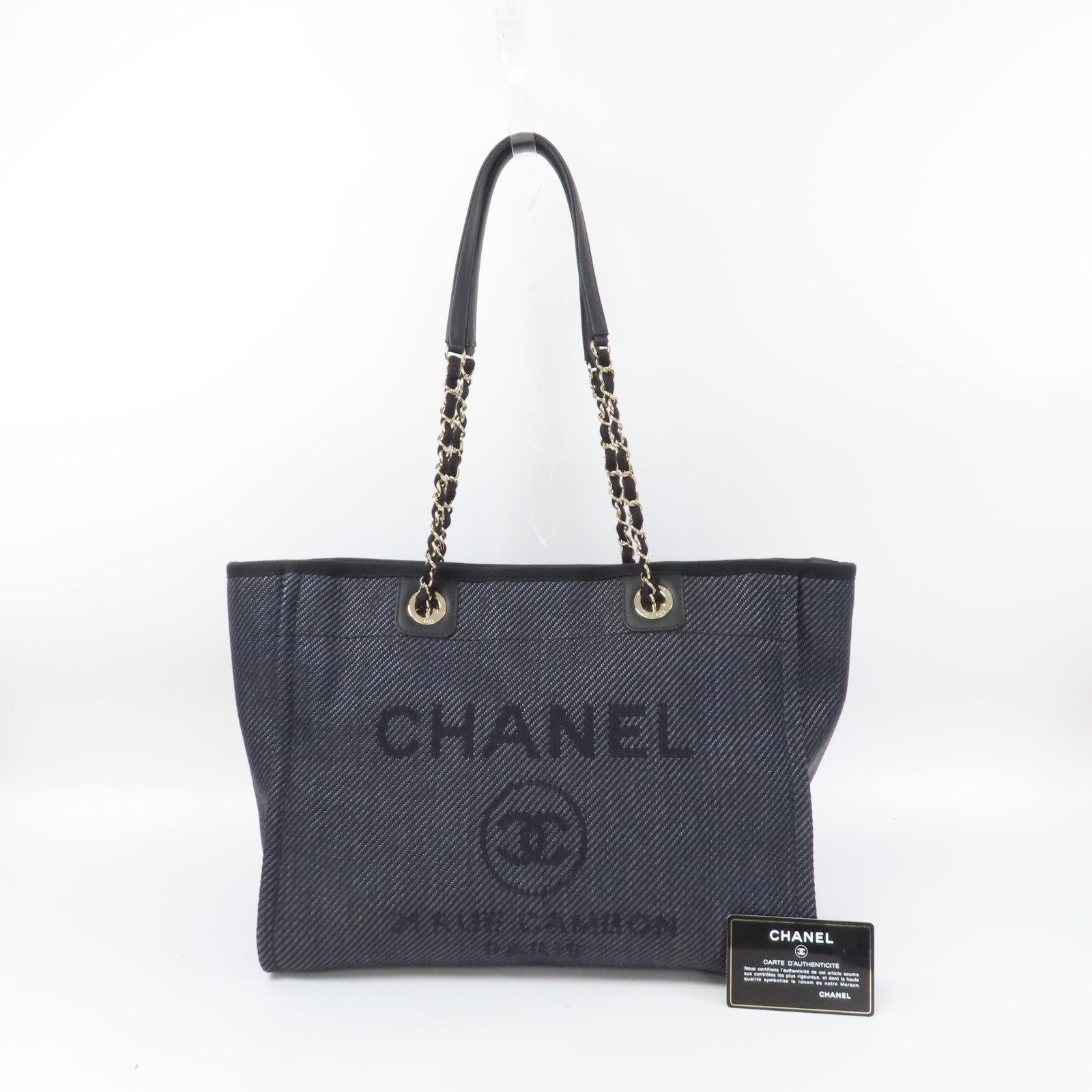 CHANEL 帆布Deauville銀扣手挽袋黑色