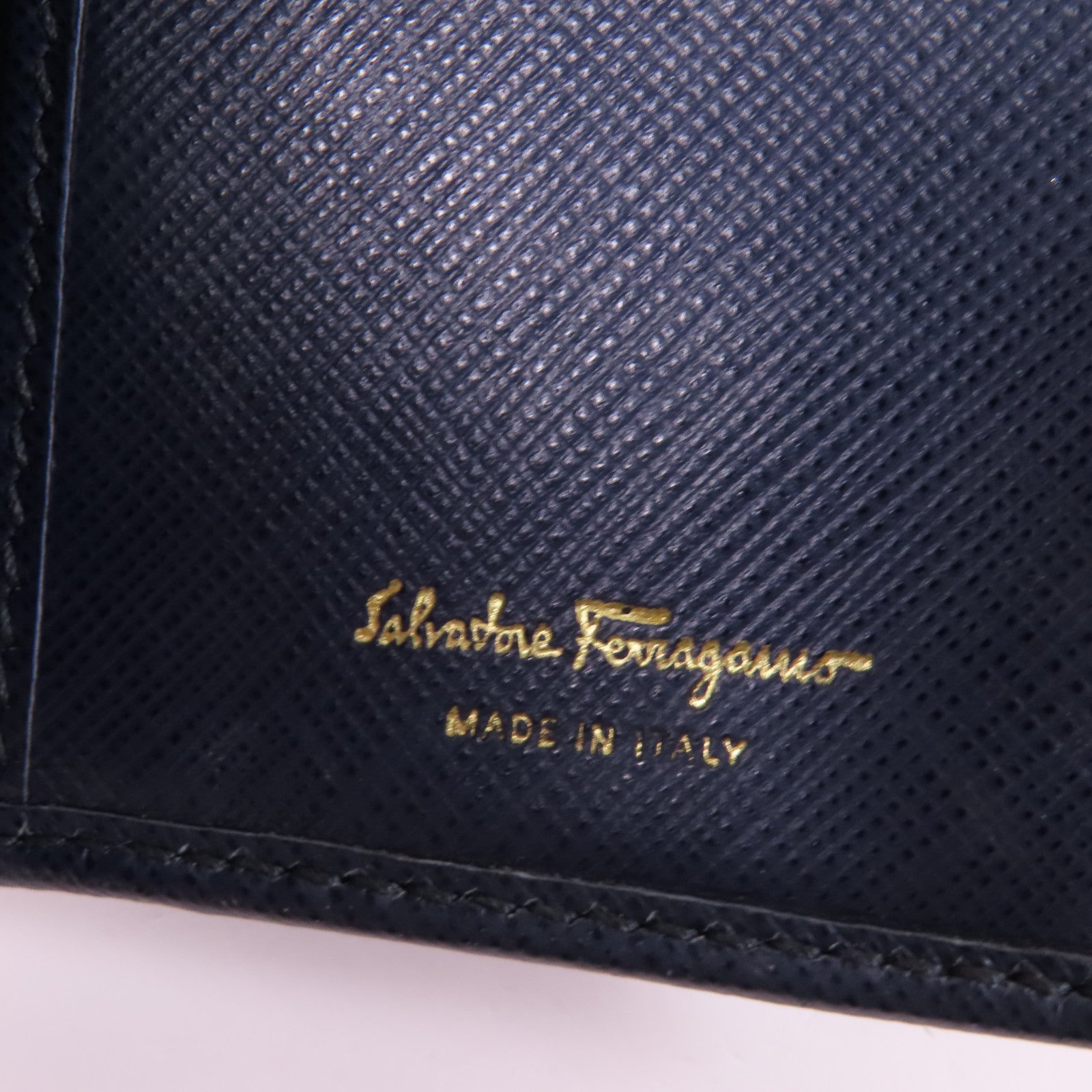 Salvatore Ferragamo 【激減優惠】牛皮皮革Long Bifold Wallet金扣長錢包