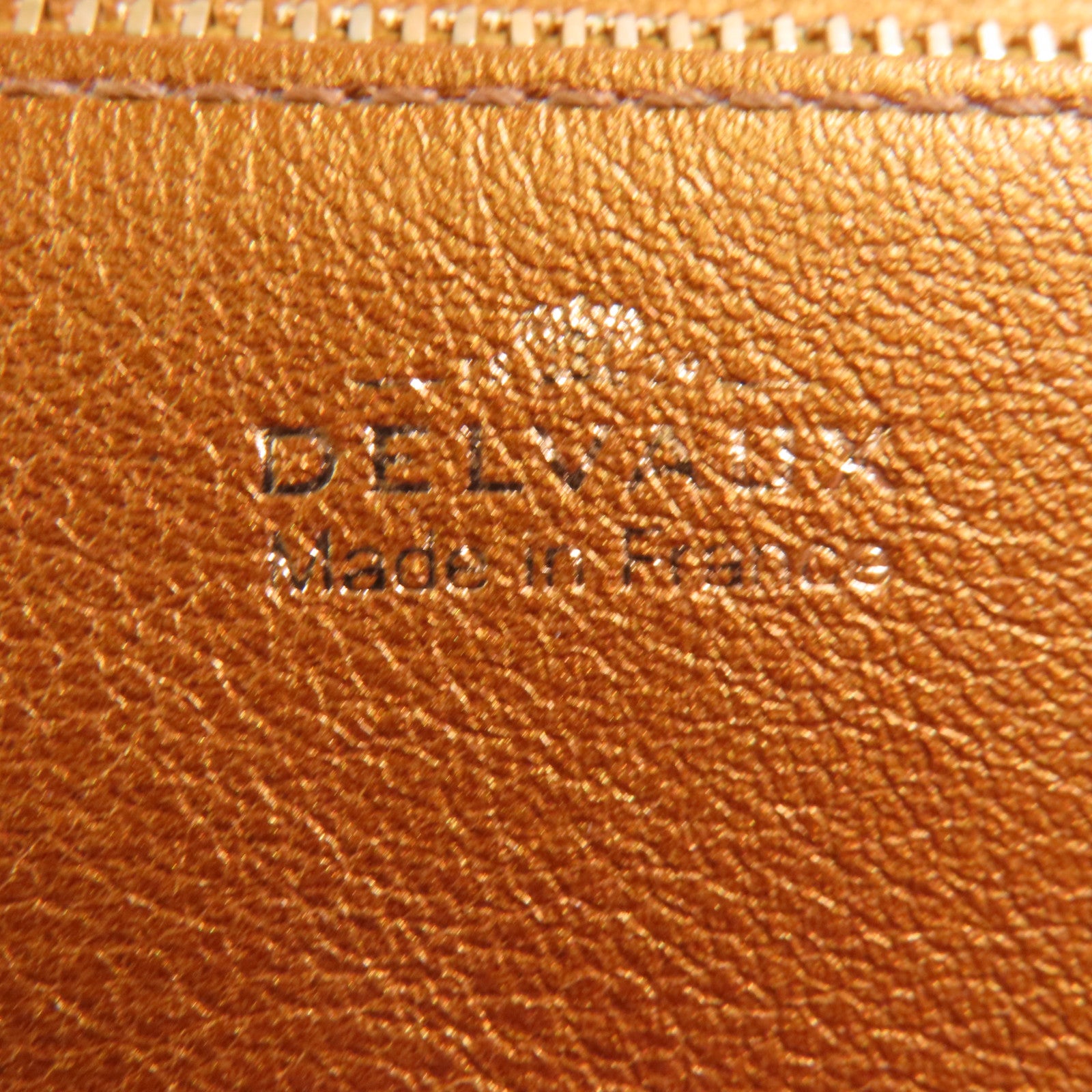 Delvaux 牛皮皮革Simplissime Long Wallet金扣長錢包